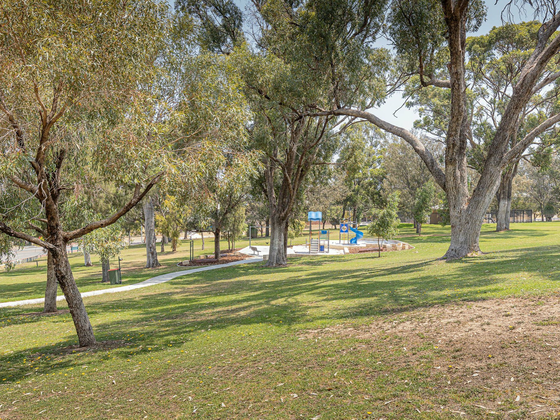 16 Gradient Way, Beldon