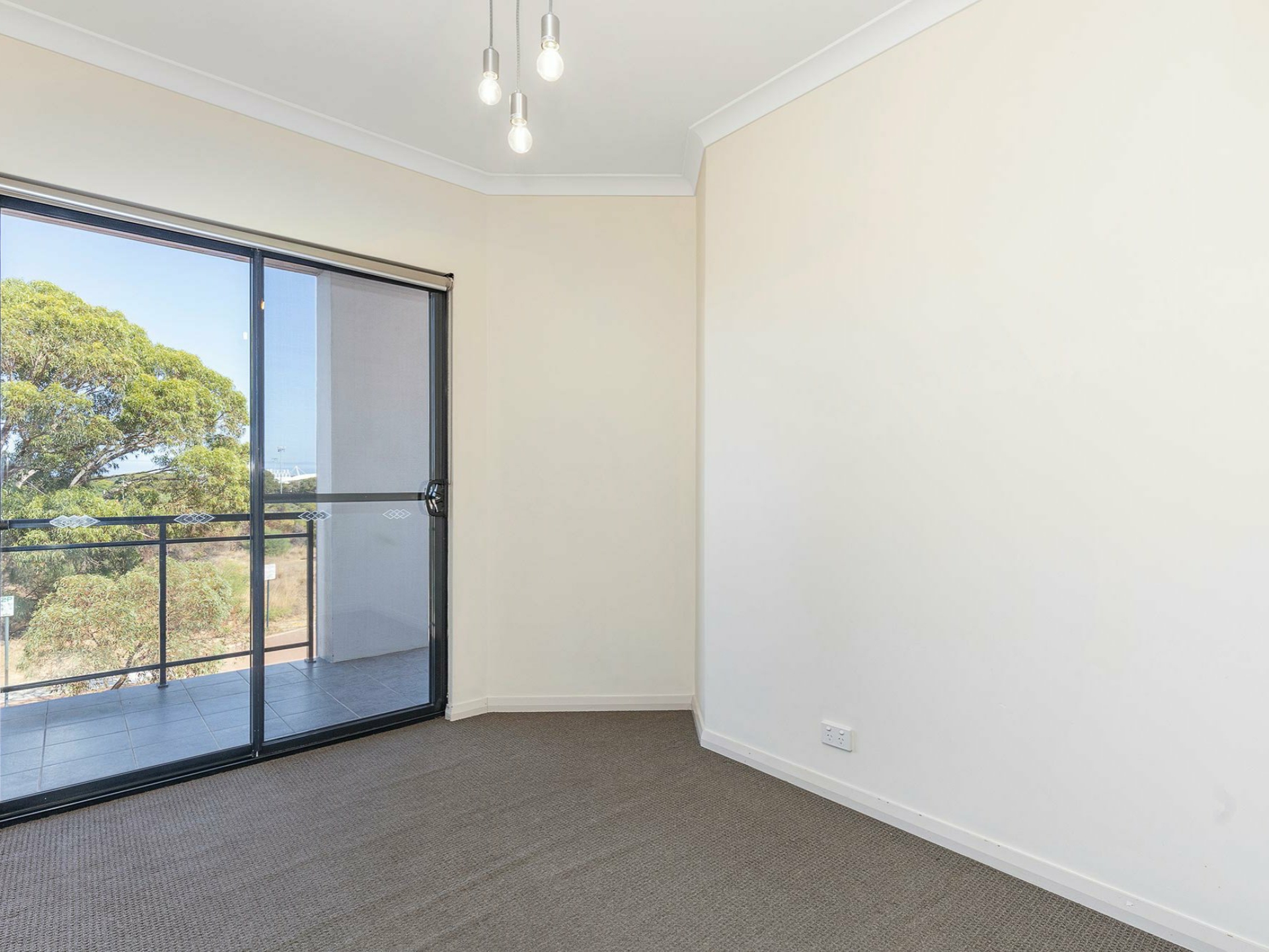 9/37 Piccadilly Circle, Joondalup