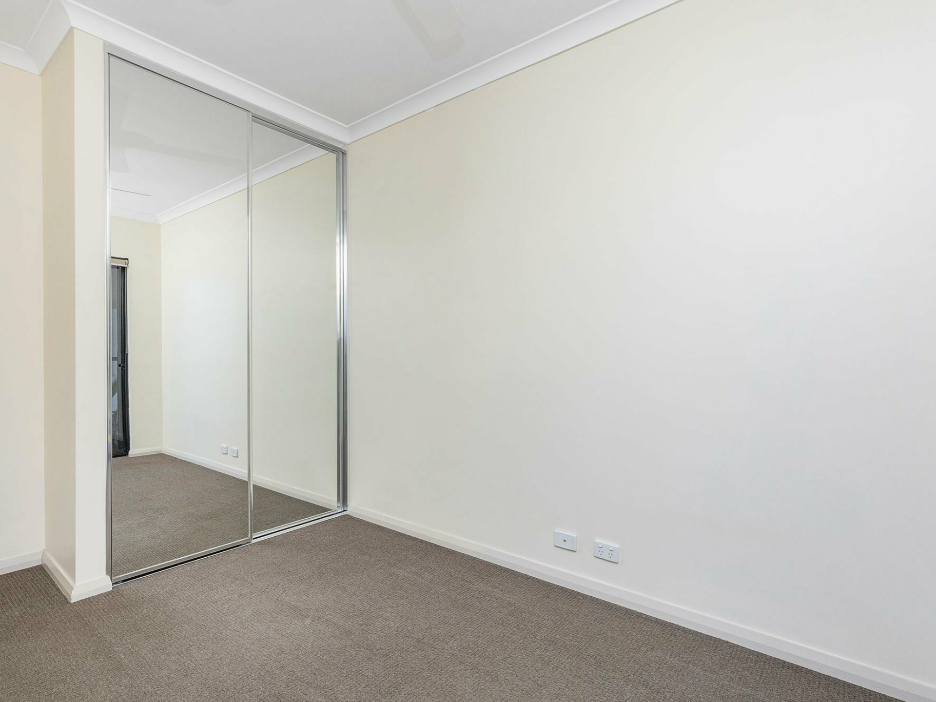 9/37 Piccadilly Circle, Joondalup
