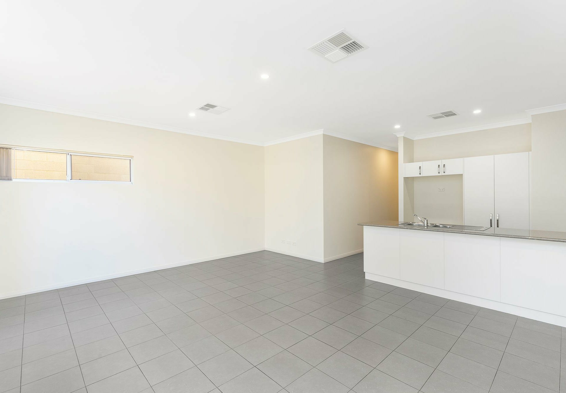 215 Camborne Parkway, BUTLER