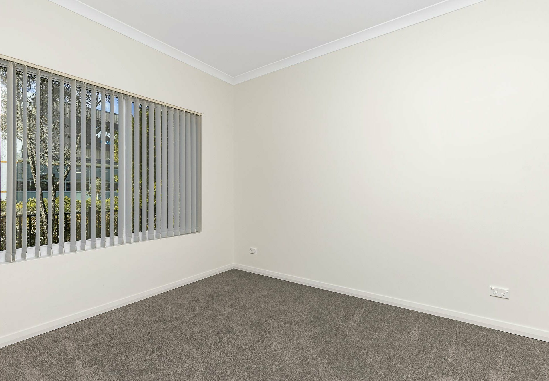 215 Camborne Parkway, BUTLER