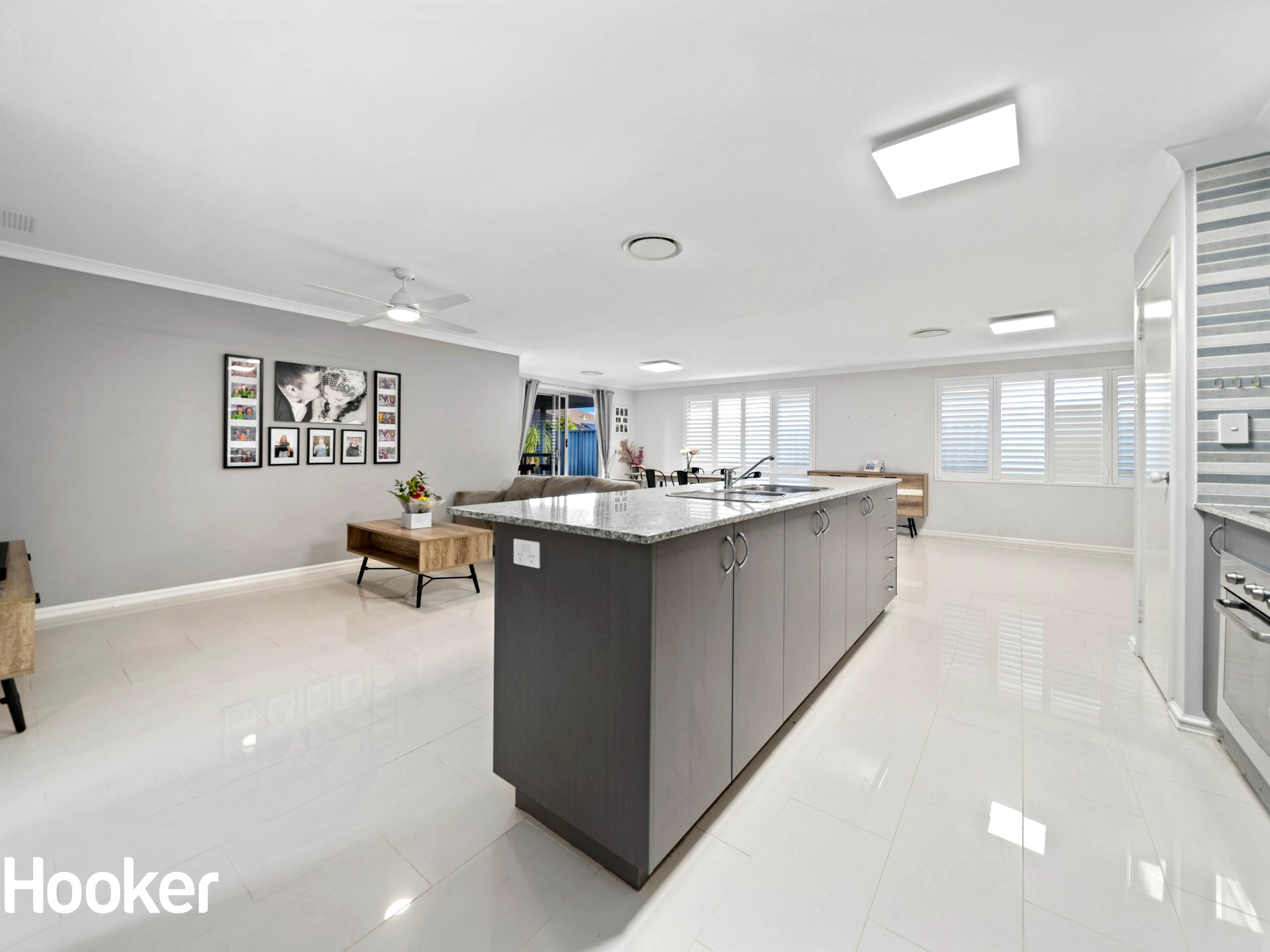8 Delaney Road, AVELEY