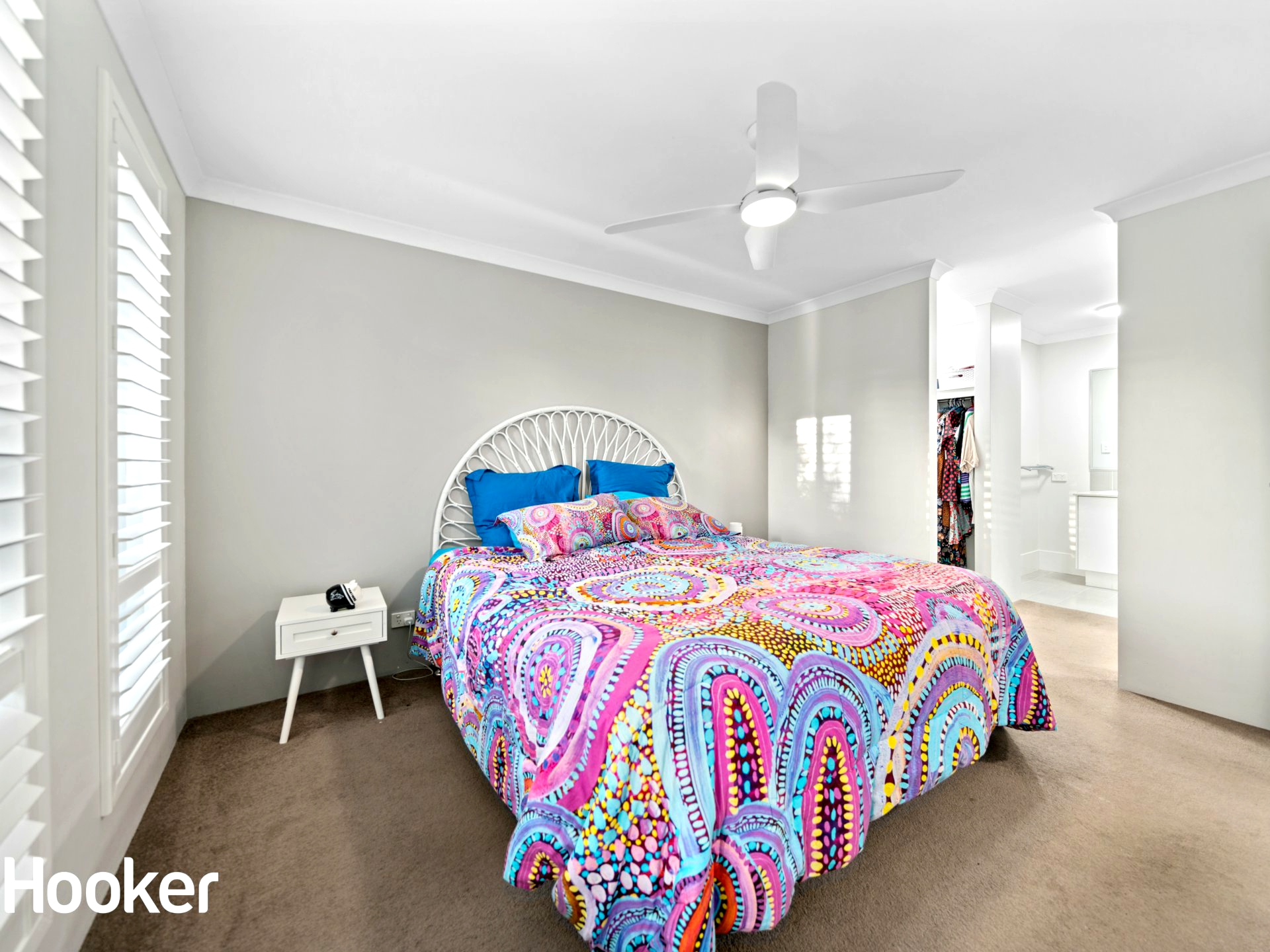 8 Delaney Road, AVELEY