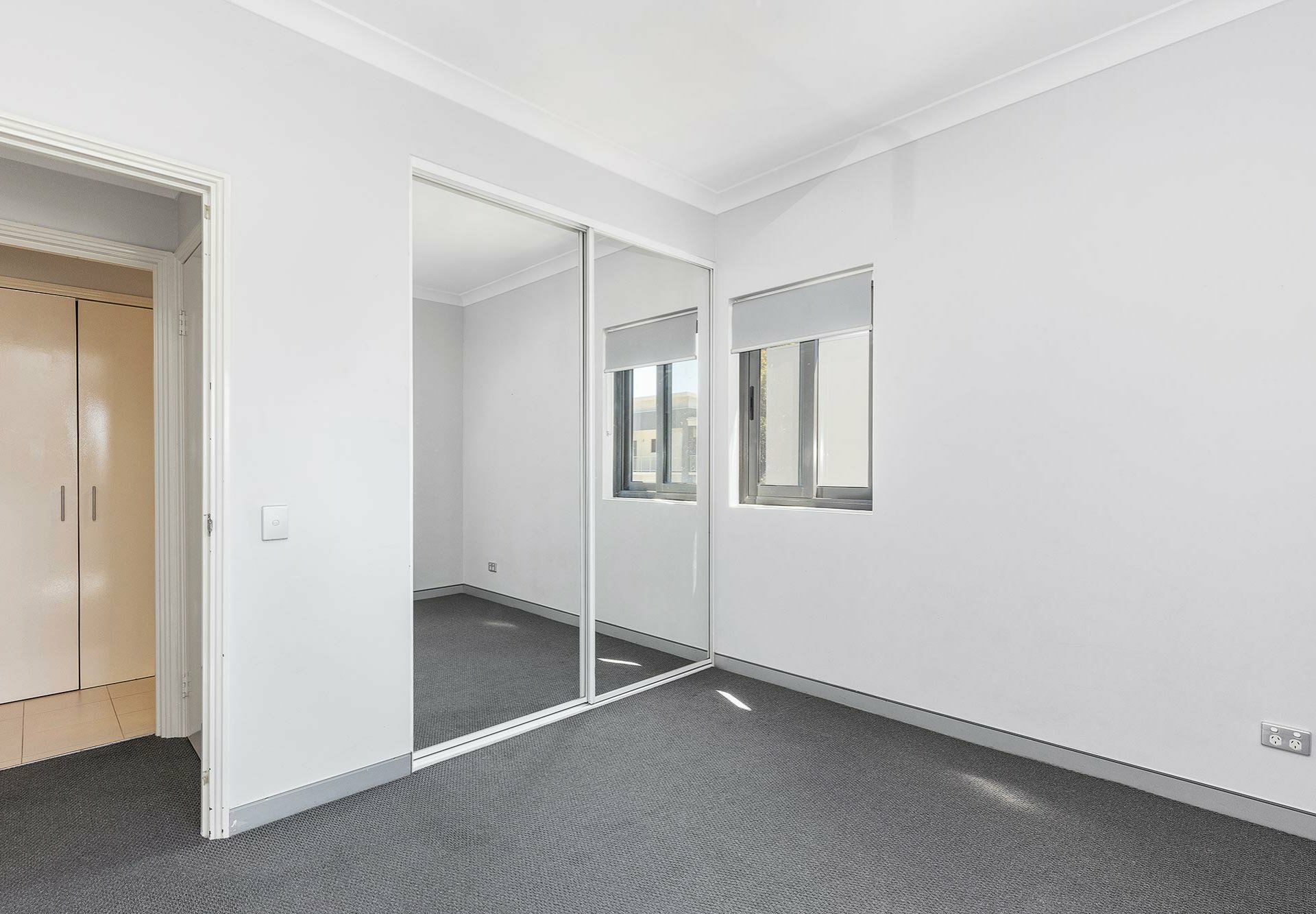 61/6 Walsh Loop, JOONDALUP