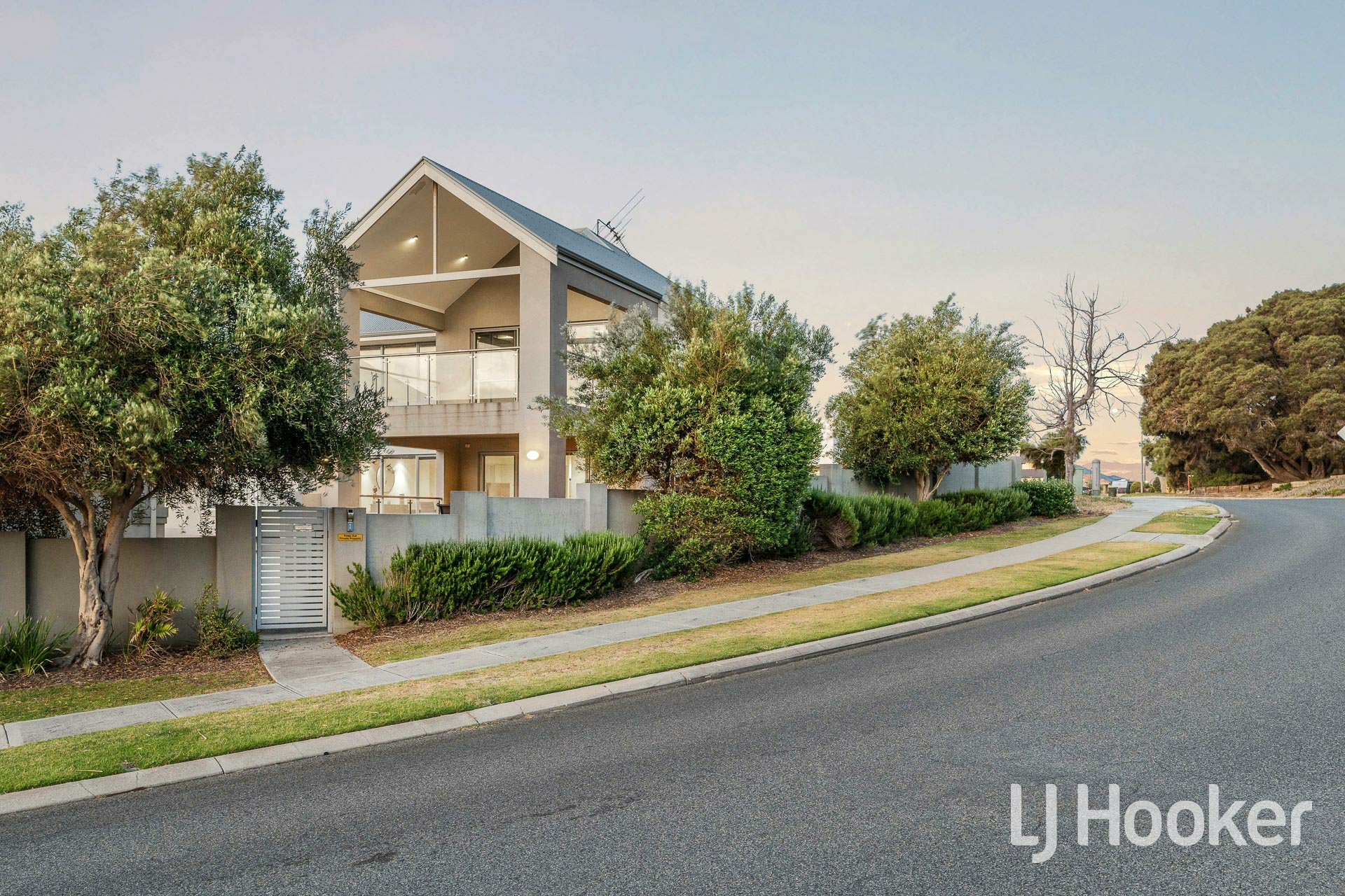 3/12 Catalina Place Quinns Rocks WA Property Details LJ Hooker