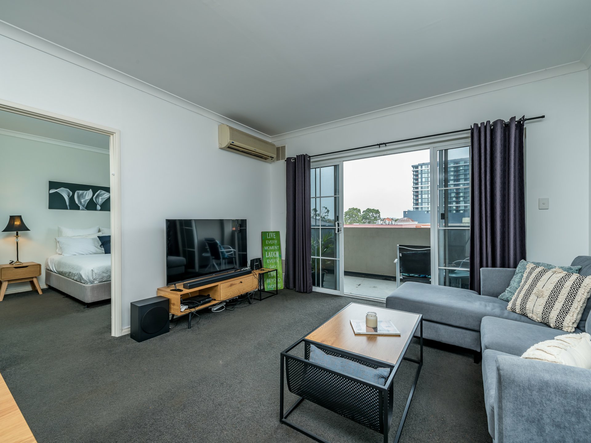 52/165 Grand Boulevard, JOONDALUP