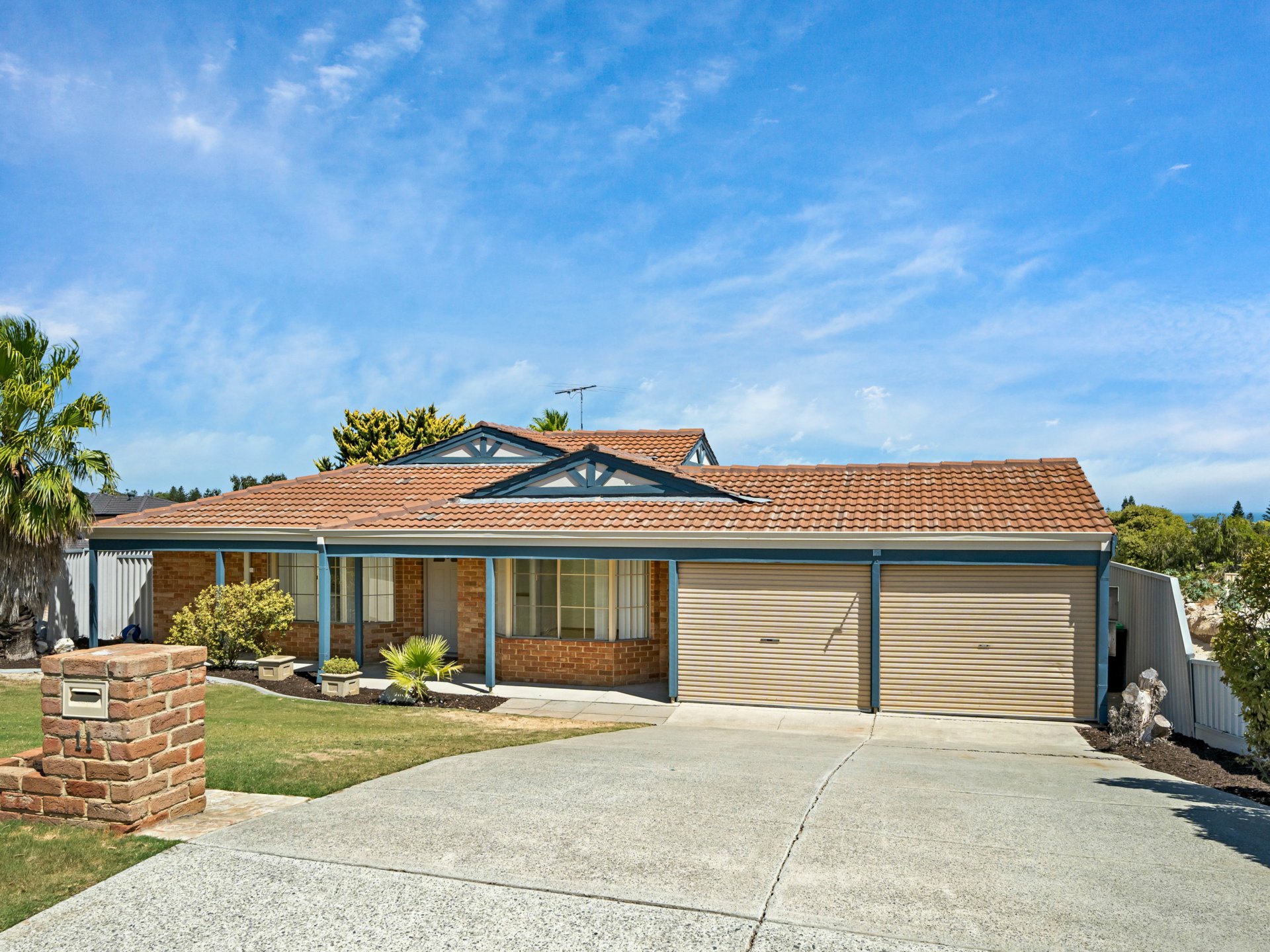 11 Southern Cross Circle Ocean Reef WA Property Details LJ Hooker