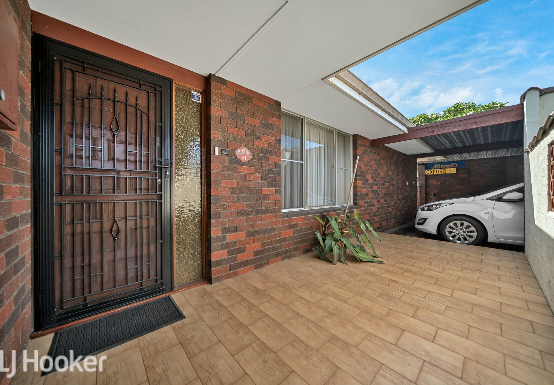 31 Salmson Street — photo 25 of 27
