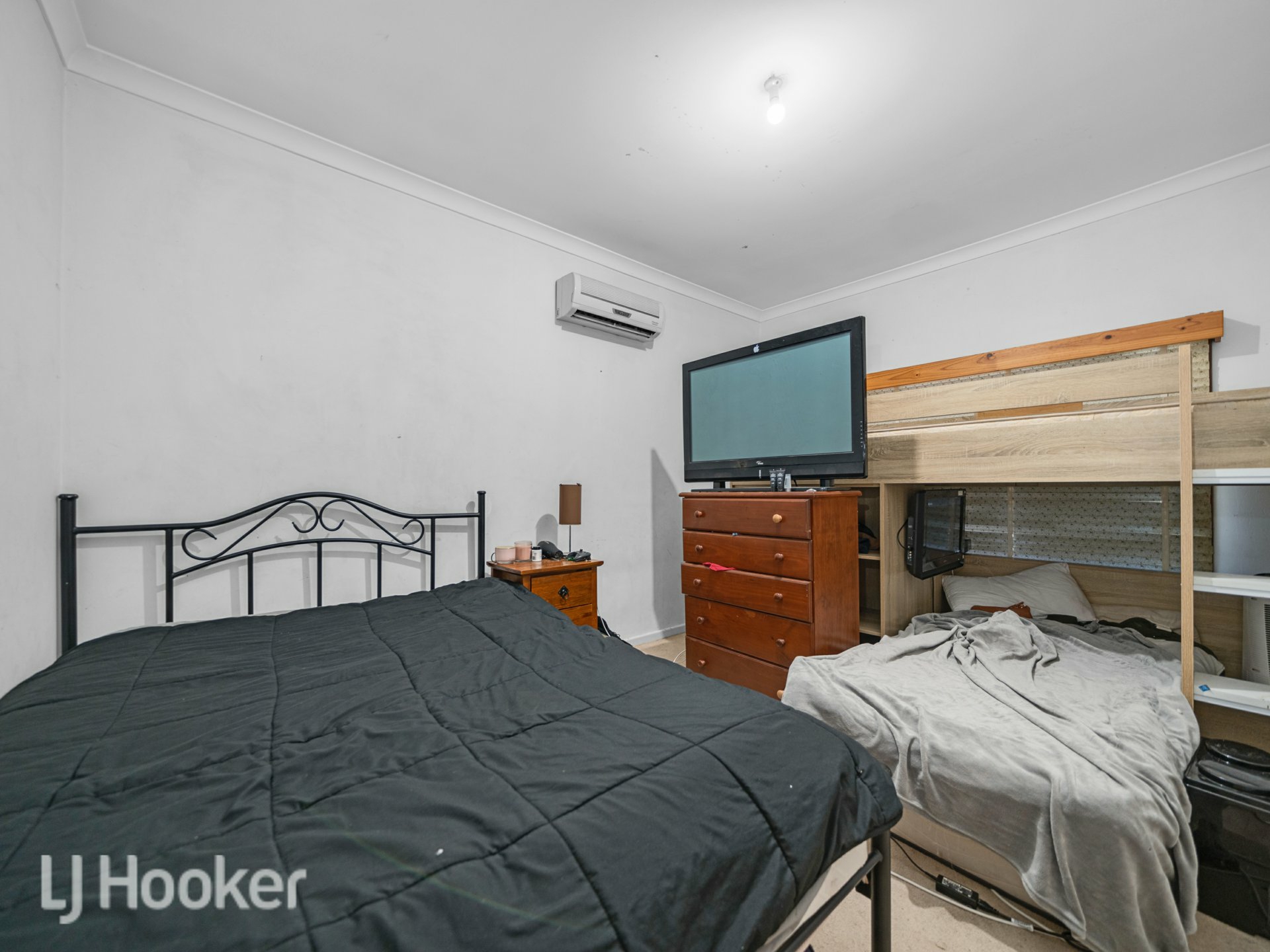 12 Lee Street — photo 8 of 13