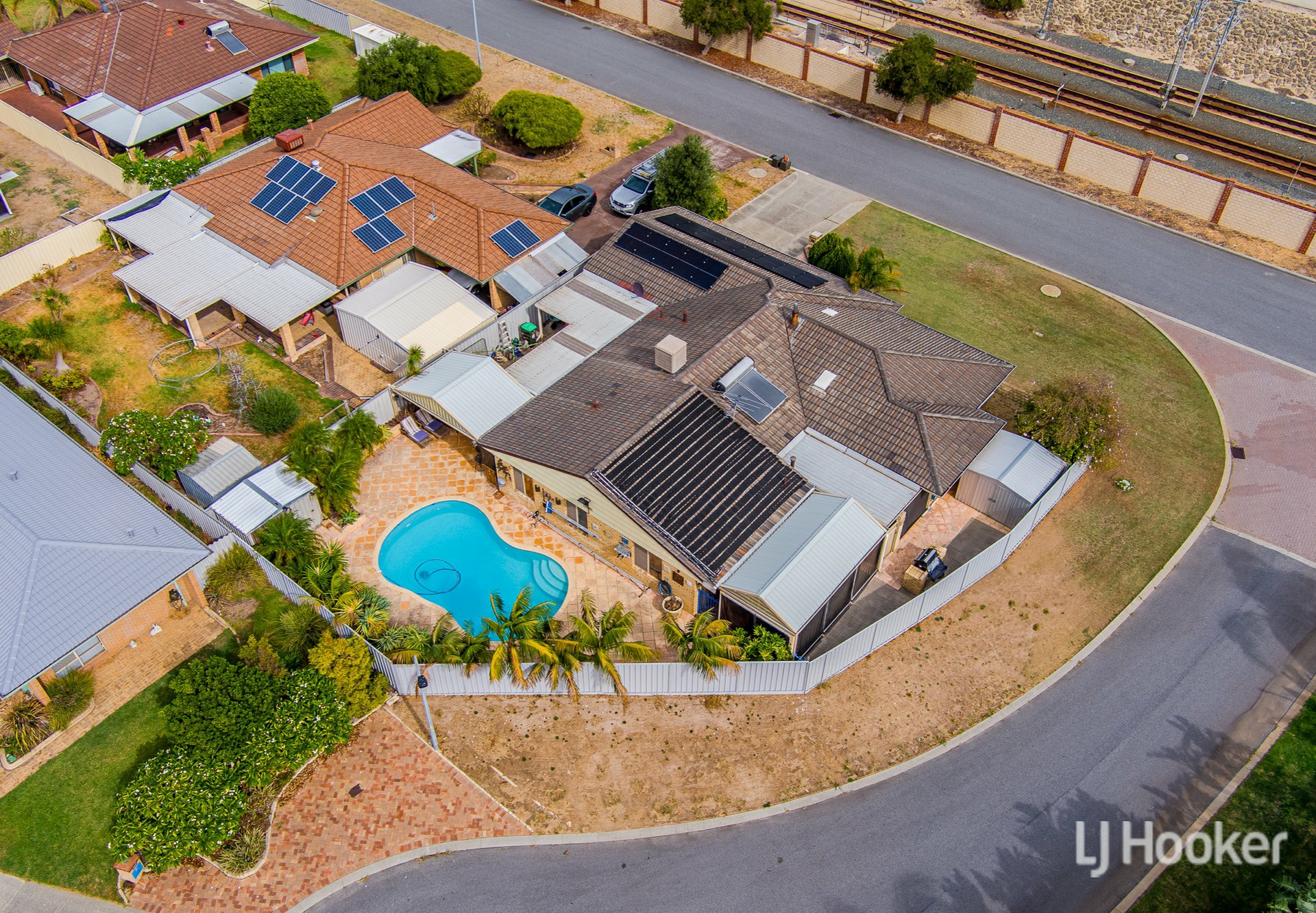 15 Glenway Loop, COOLOONGUP