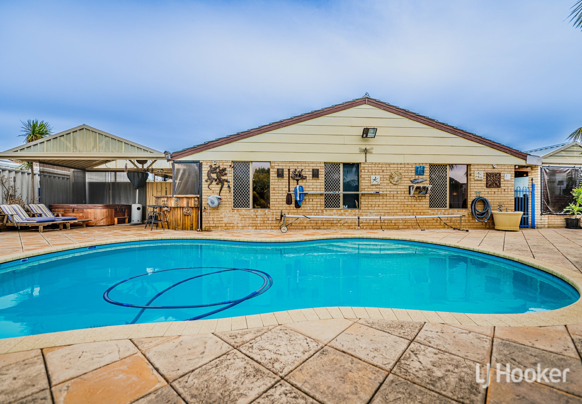 15 Glenway Loop, COOLOONGUP