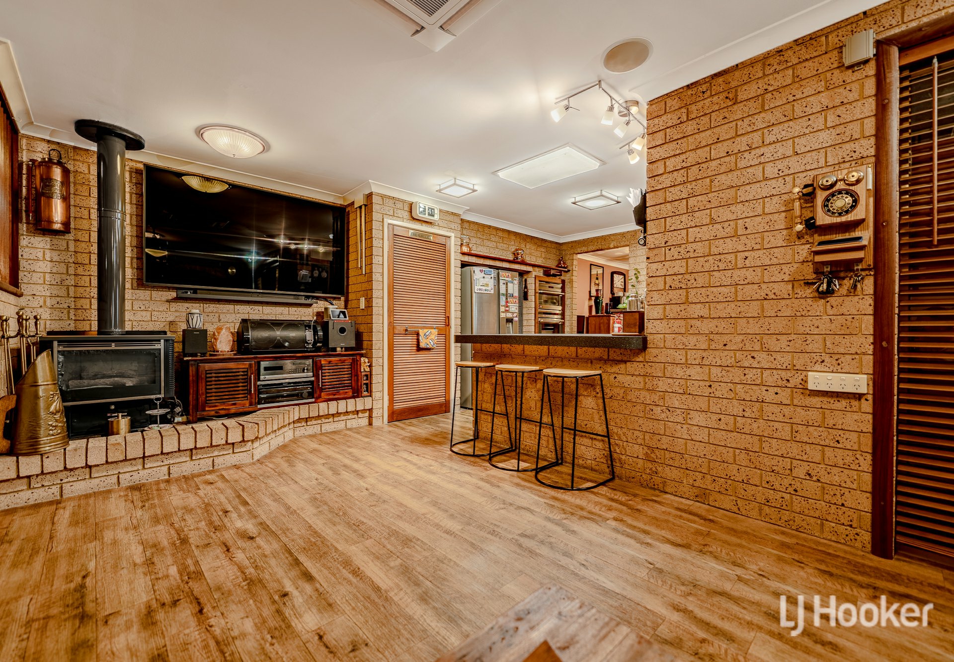 15 Glenway Loop, COOLOONGUP