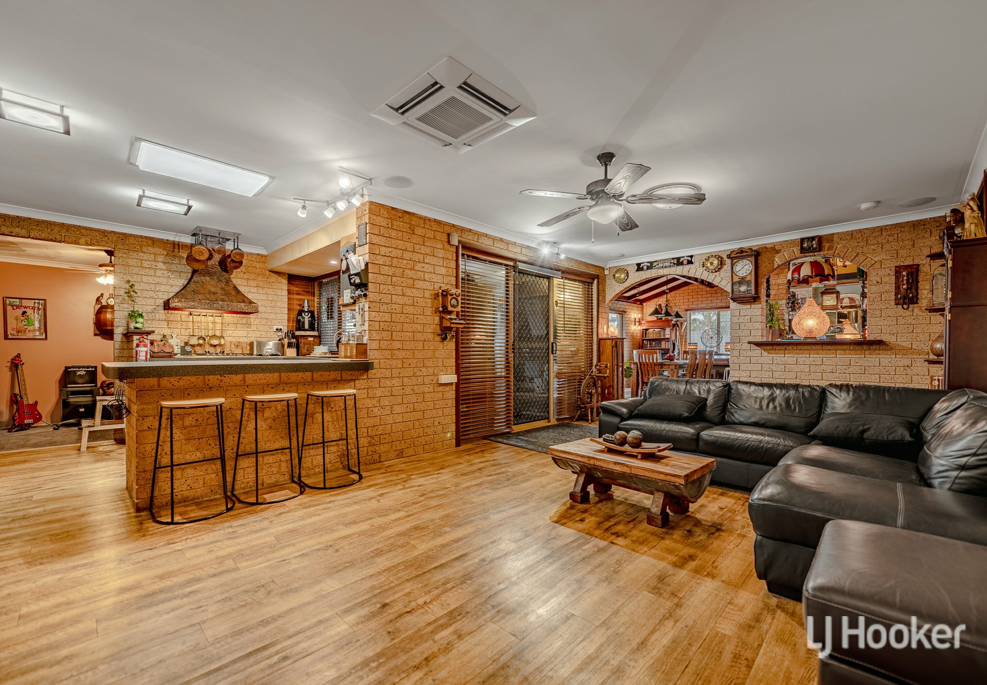 15 Glenway Loop, COOLOONGUP