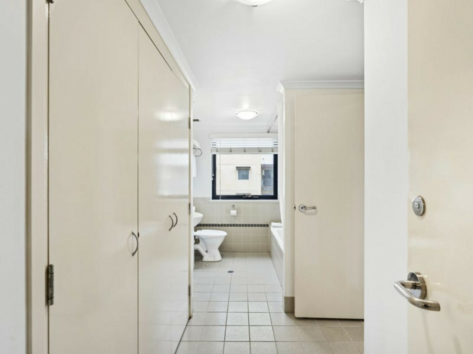 409/112 Mounts Bay Road, PERTH