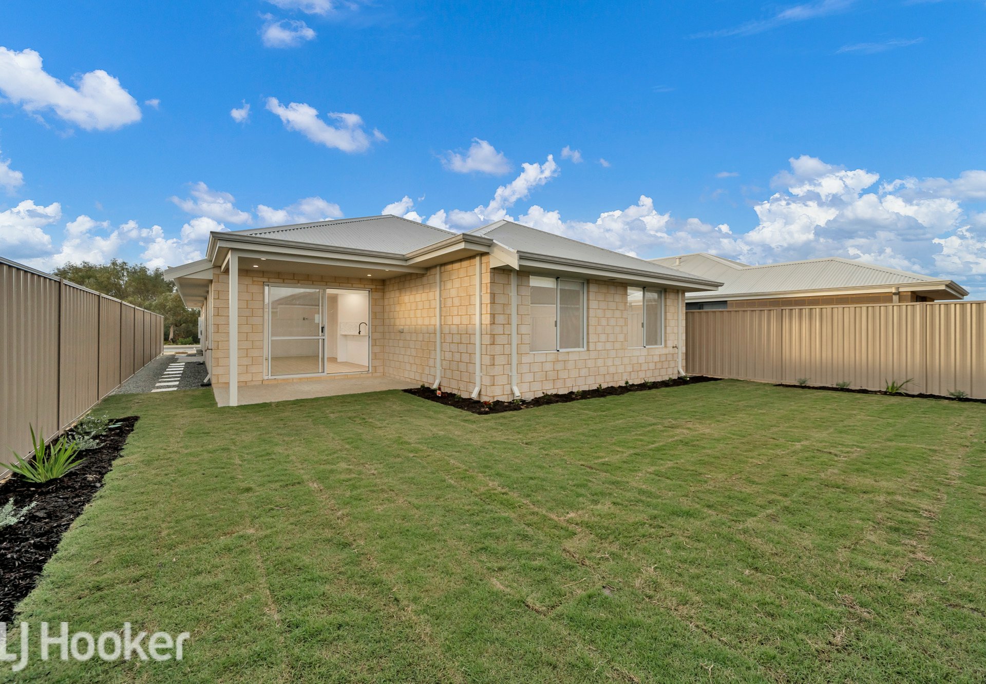 21 Capilano Avenue, YANCHEP