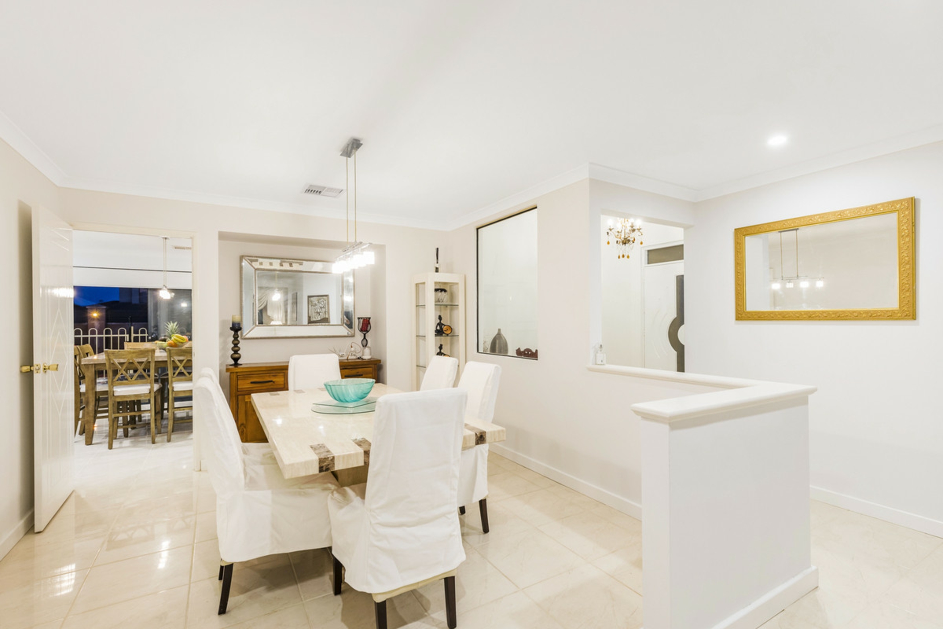 239 Santa Barbara Parade, JINDALEE
