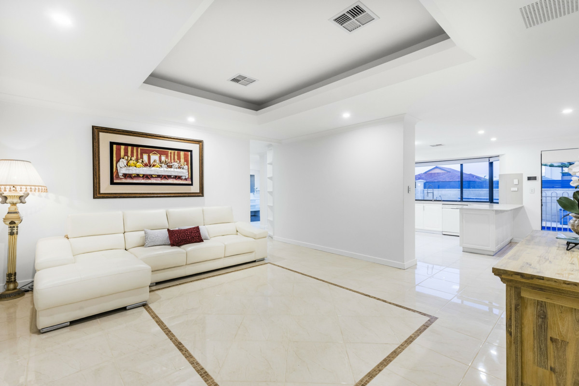 239 Santa Barbara Parade, JINDALEE