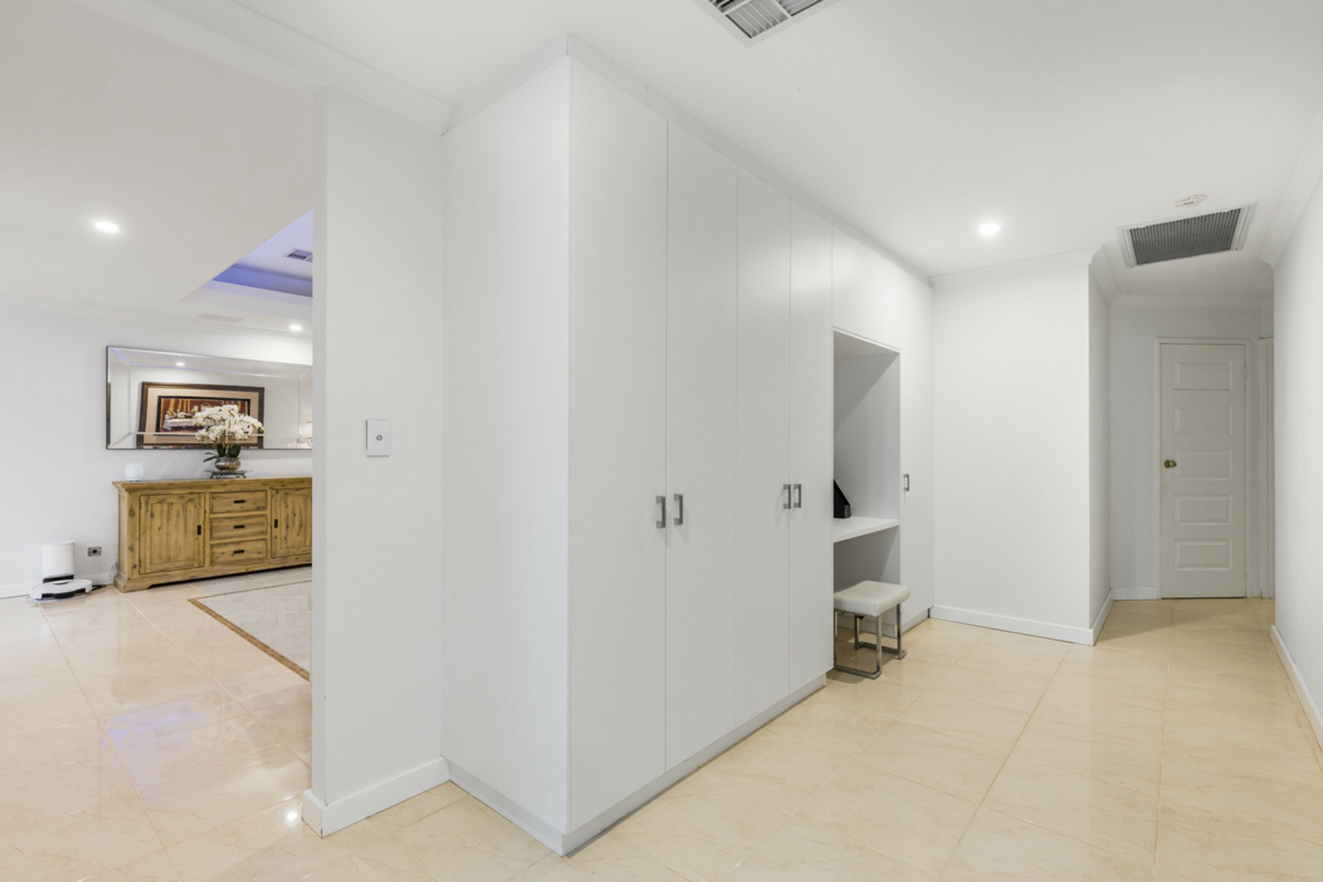 239 Santa Barbara Parade, JINDALEE