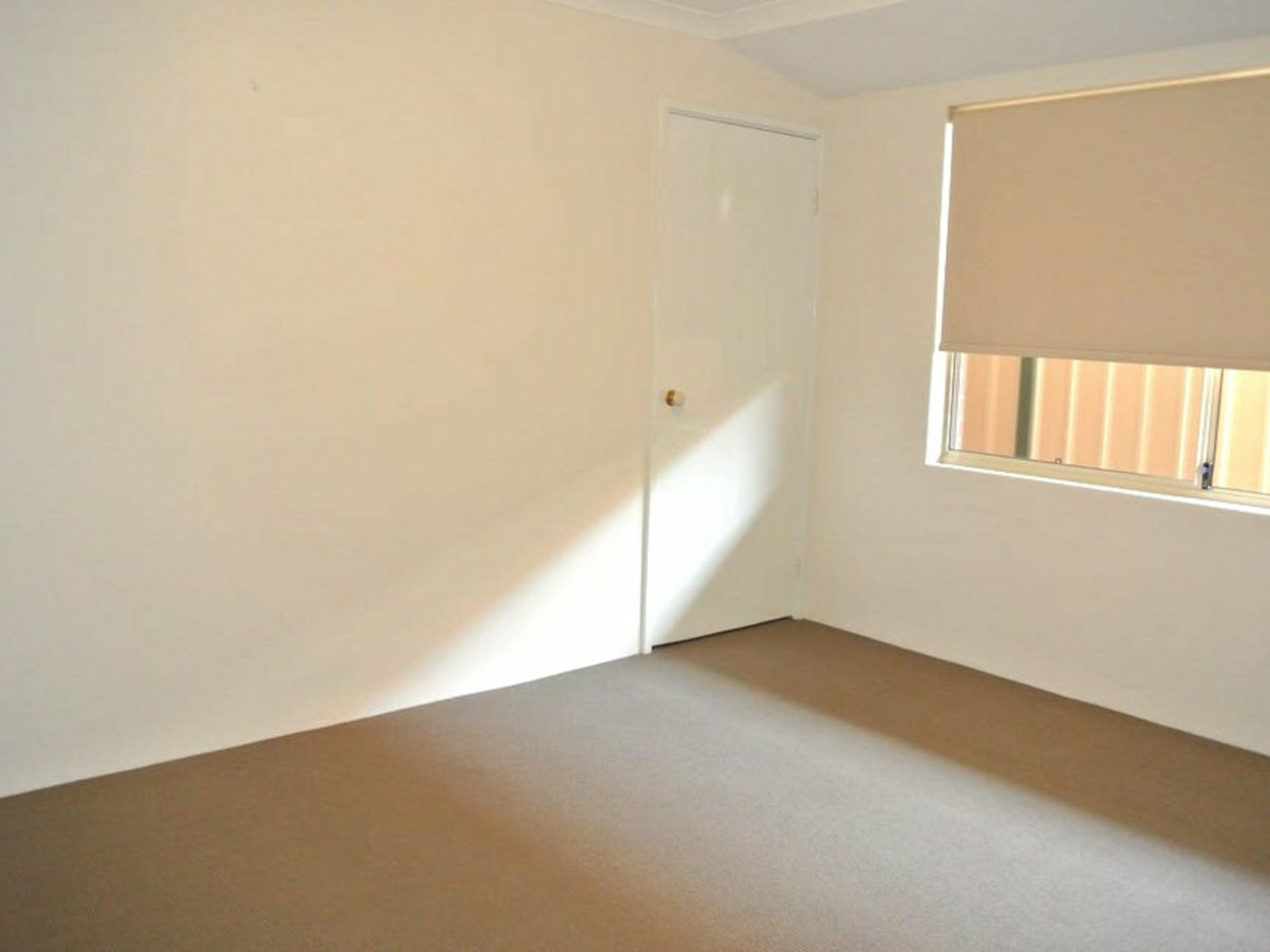 44 Lotherton Way, HOCKING