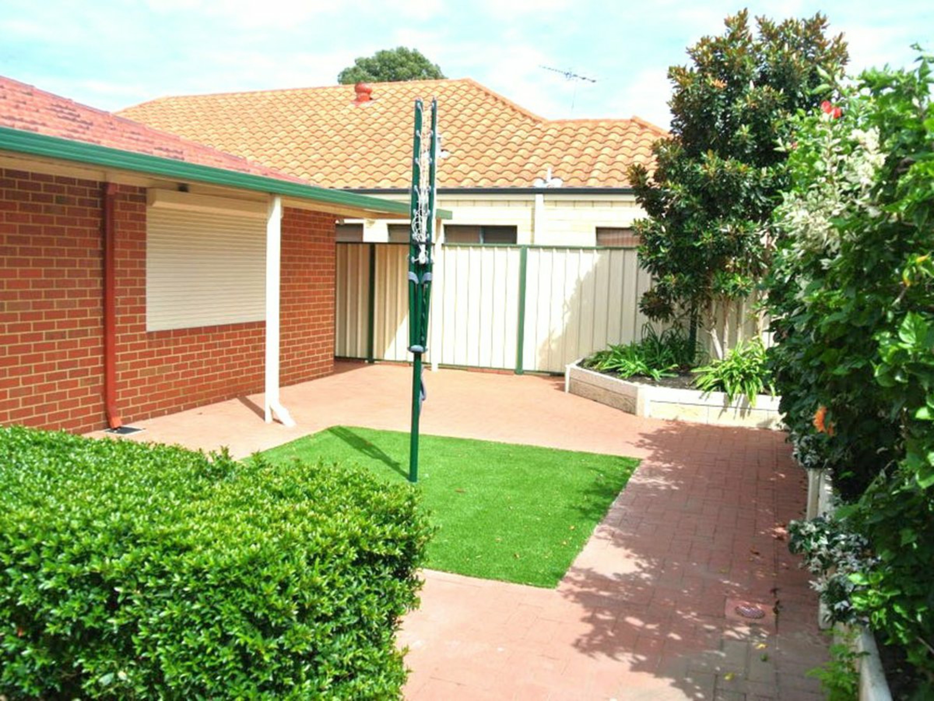 44 Lotherton Way, HOCKING