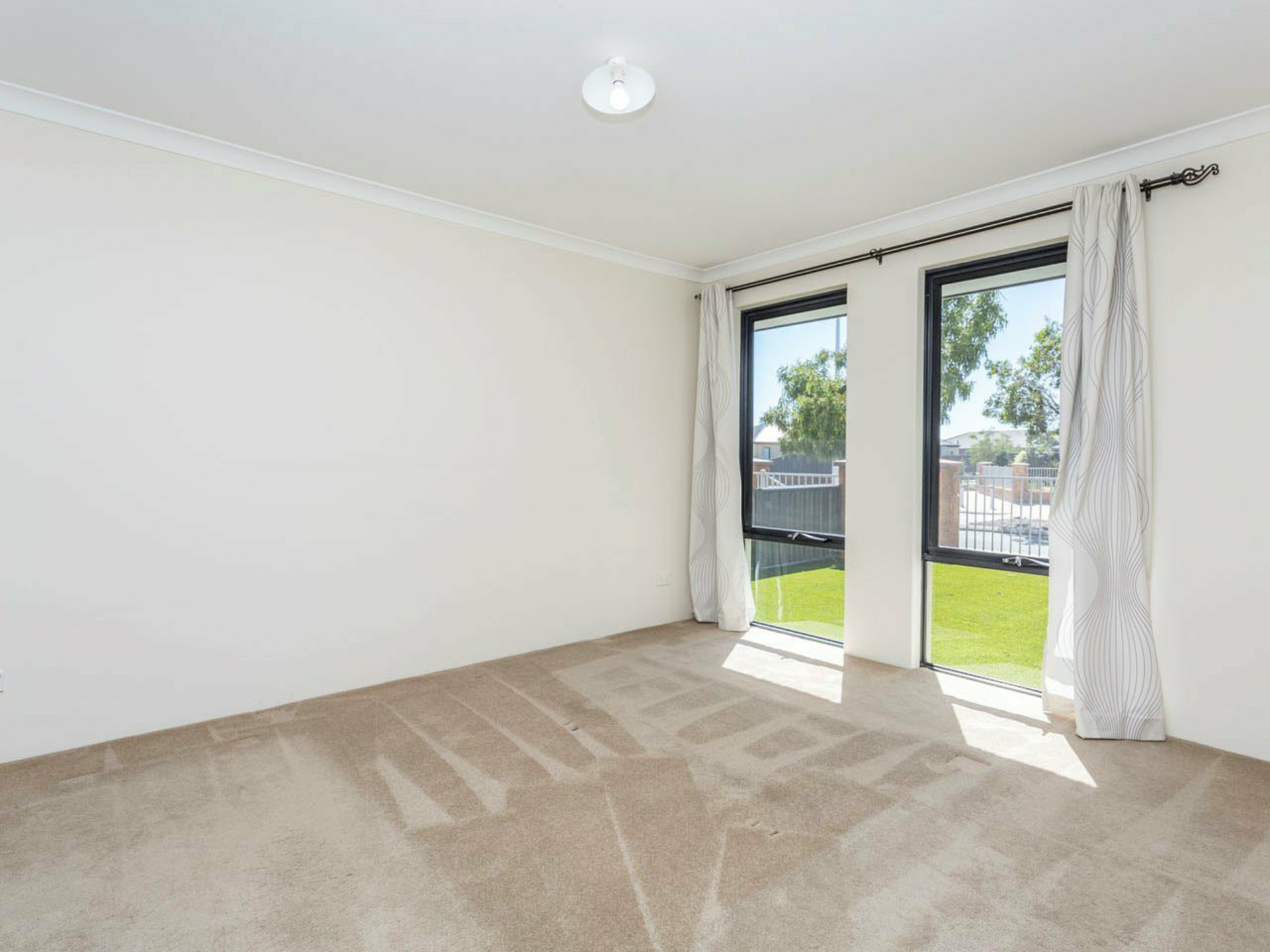 106 Joseph Banks Boulevard, BANKSIA GROVE