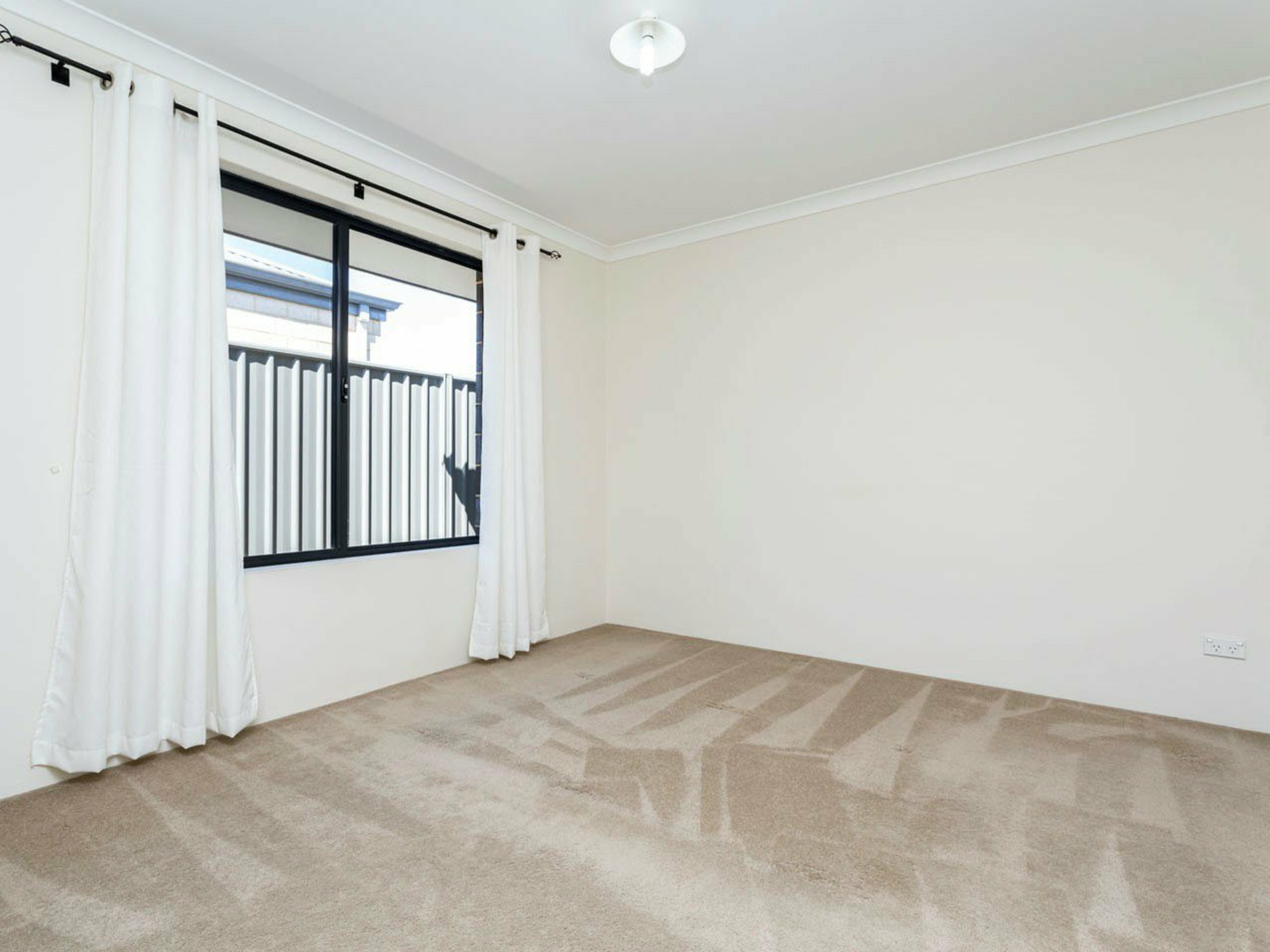 106 Joseph Banks Boulevard, BANKSIA GROVE