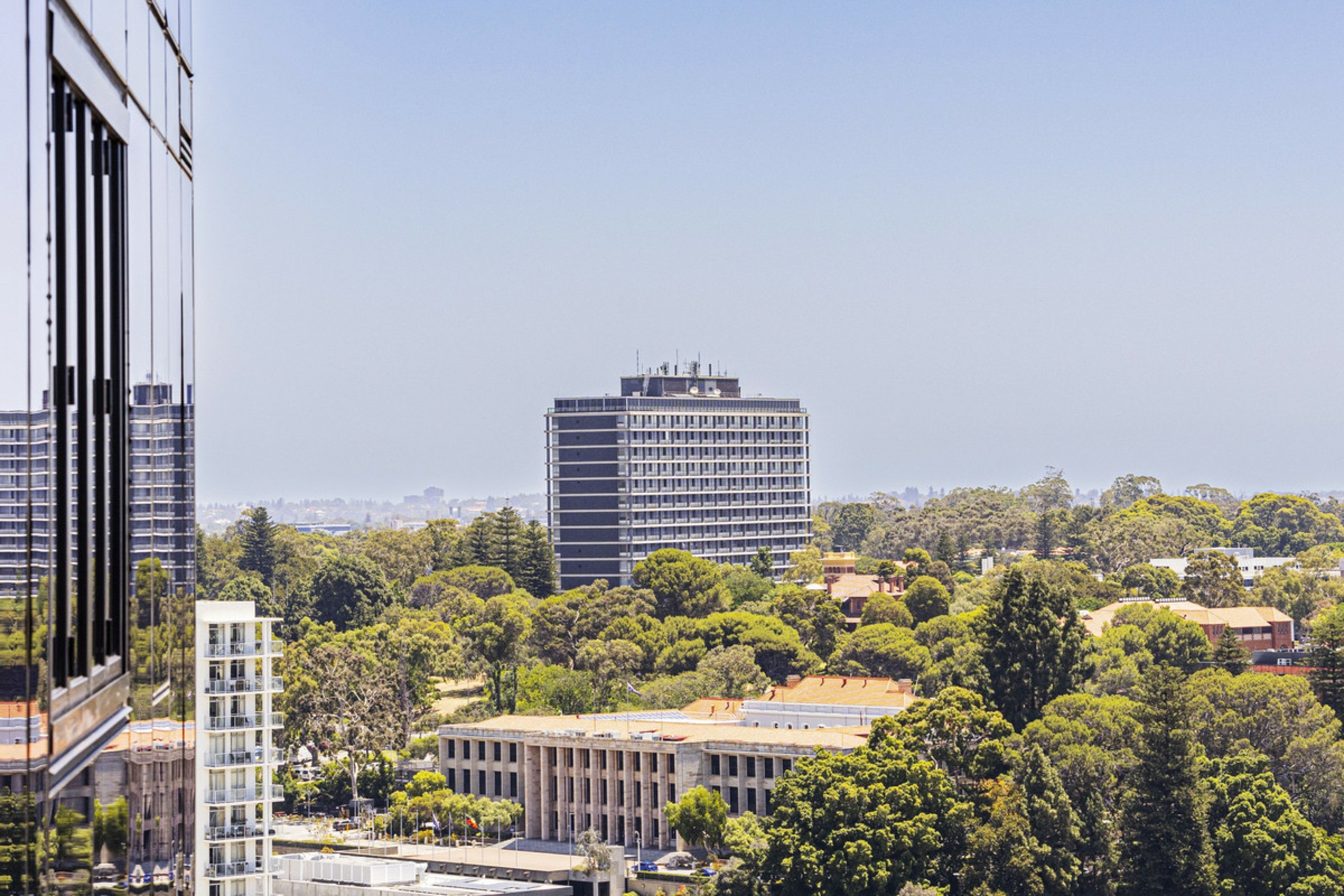 2404/80 Milligan Street, PERTH