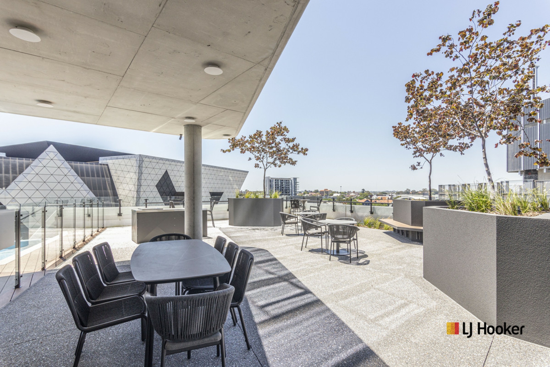 2404/80 Milligan Street, PERTH