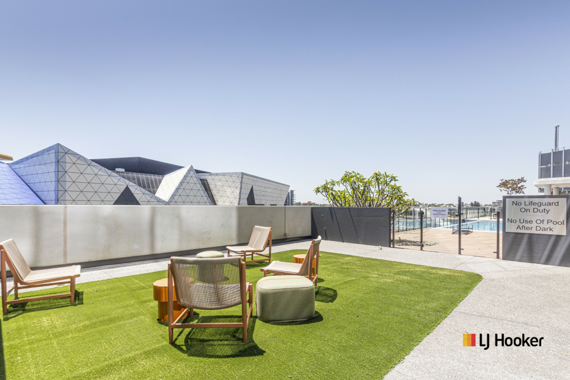 2404/80 Milligan Street, PERTH