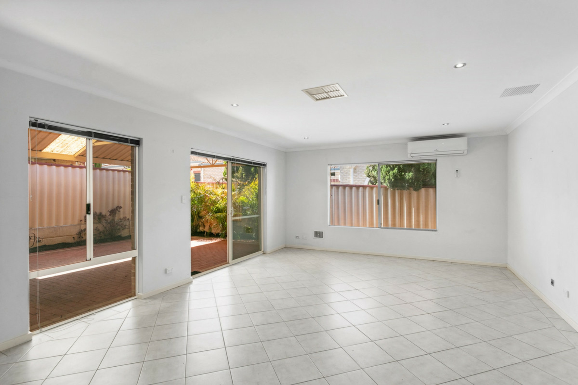 8B Hindmarsh, YOKINE