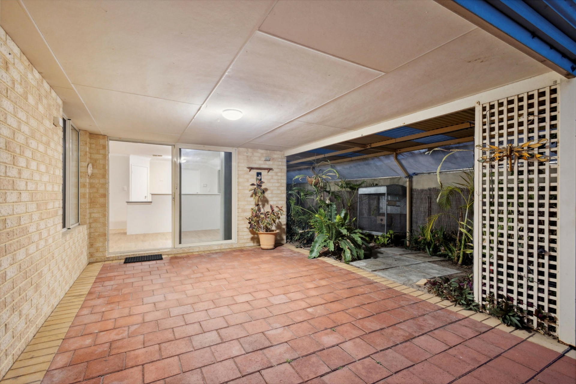 99 Clarkson Avenue, TAPPING