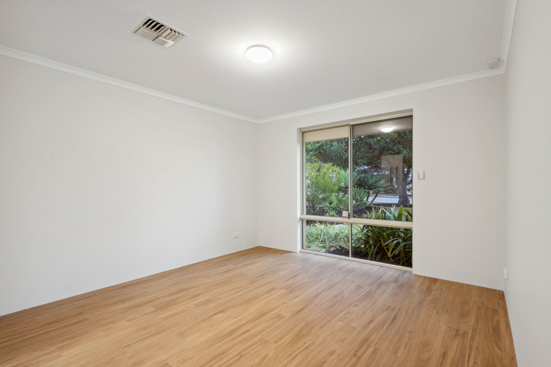 99 Clarkson Avenue, TAPPING