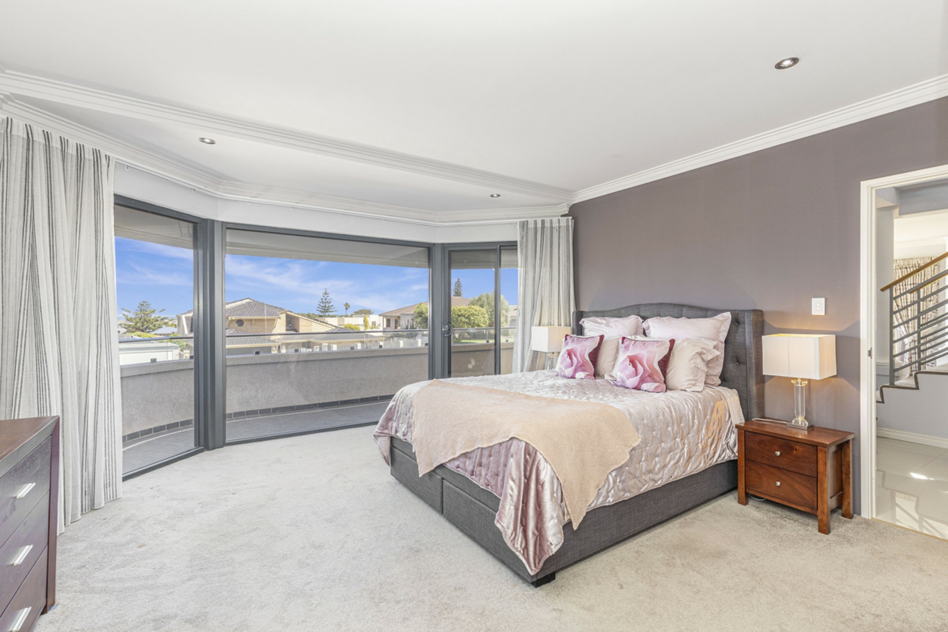 45 Mooring Crescent, OCEAN REEF