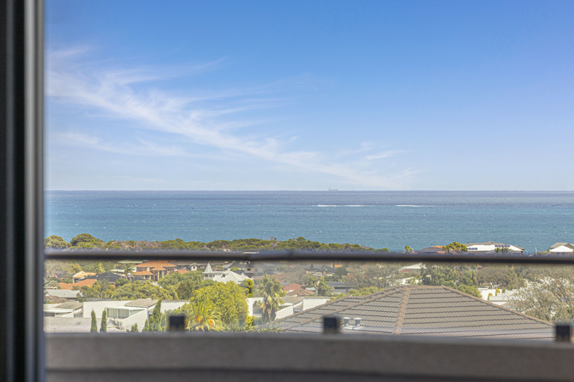 45 Mooring Crescent, OCEAN REEF