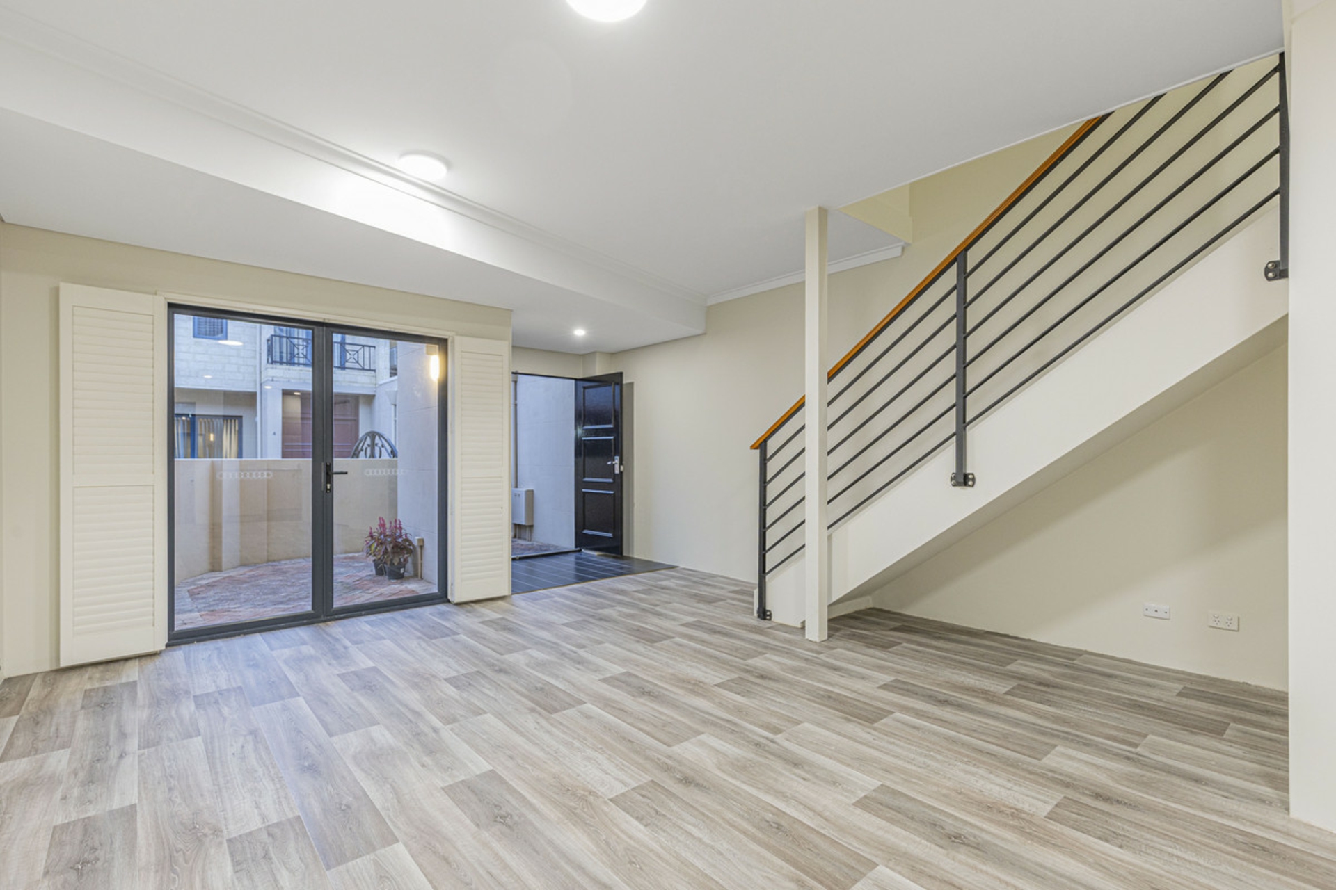 5/10 Kimberley Street, WEST LEEDERVILLE