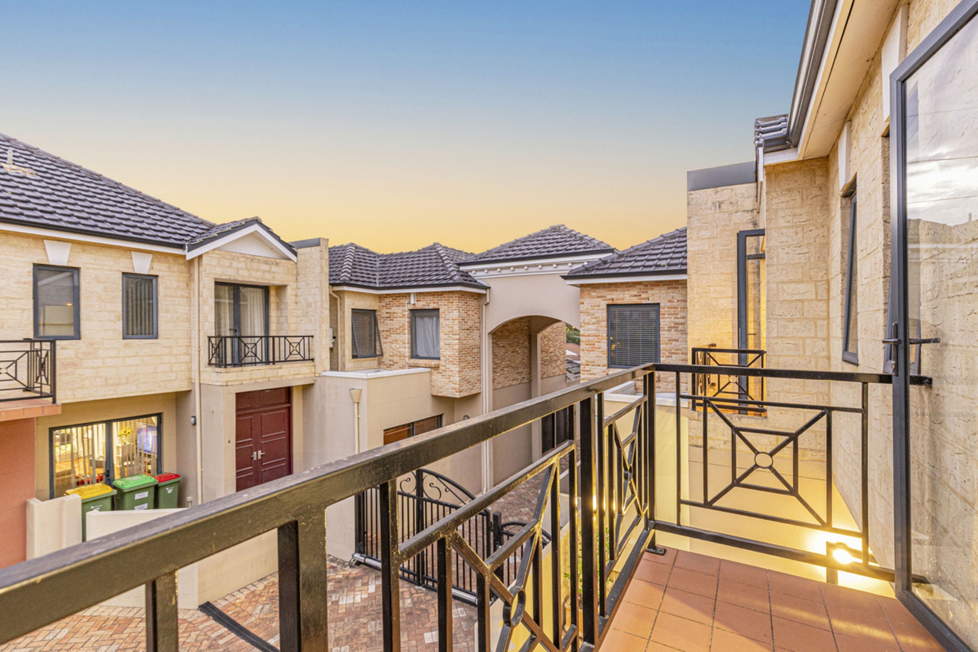 5/10 Kimberley Street, WEST LEEDERVILLE