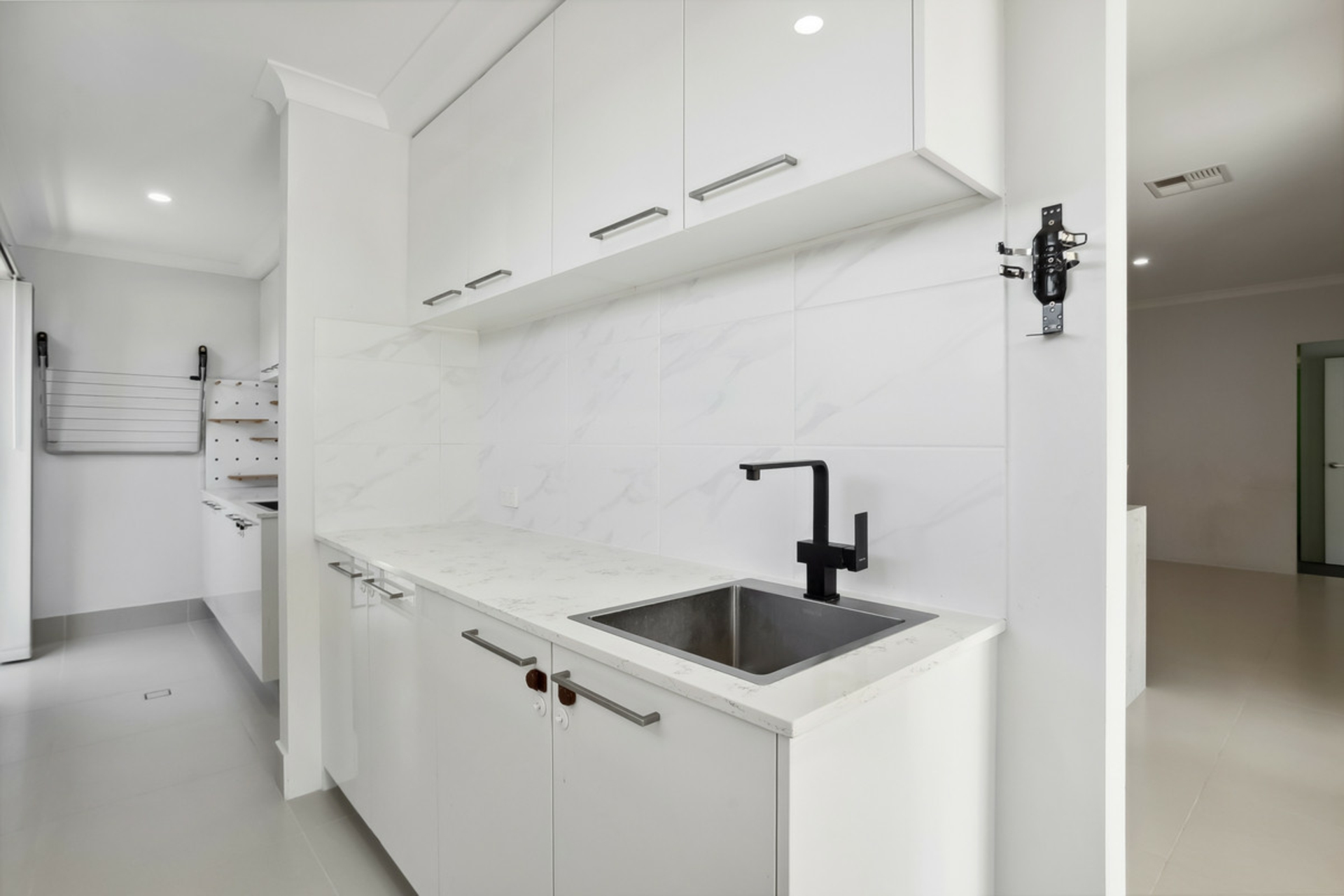 2 Tropicbird Drive, BANKSIA GROVE