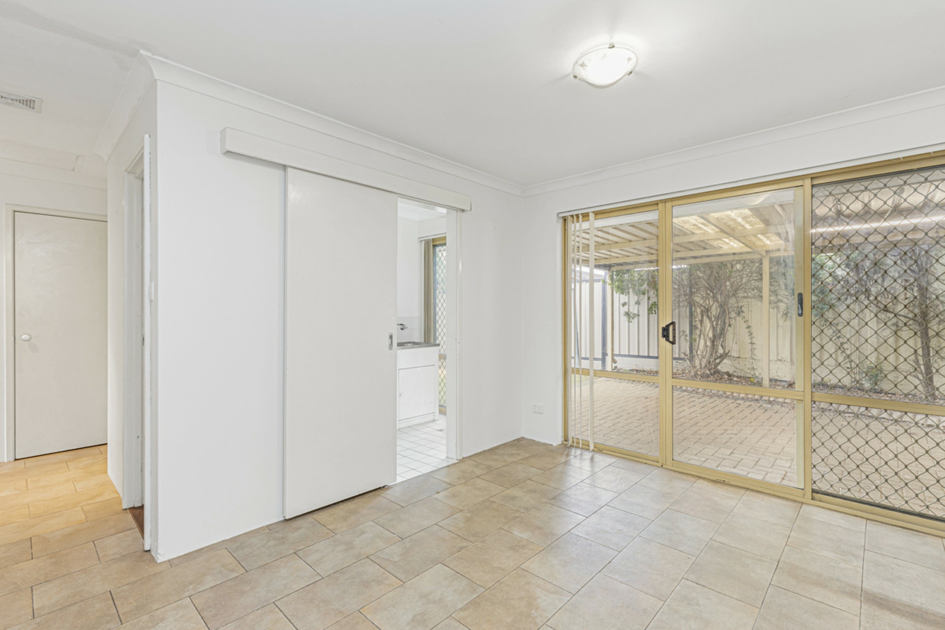 1B Manyarra Turn, JOONDALUP
