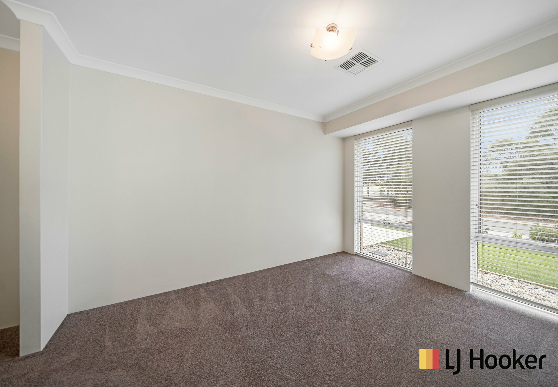 4 Harden Park Trail, CARRAMAR