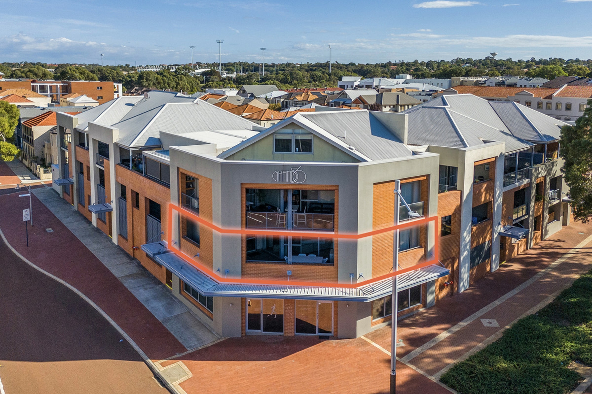 9/56 Grand Boulevard, Joondalup