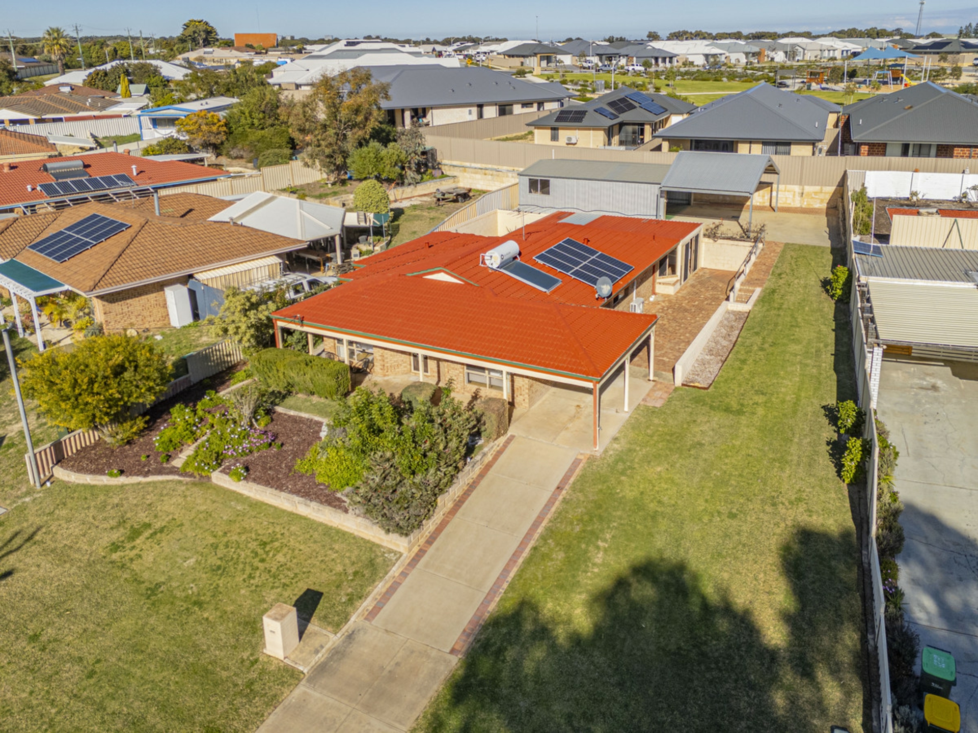 83 Moorpark Avenue — photo from LJ Hooker Joondalup