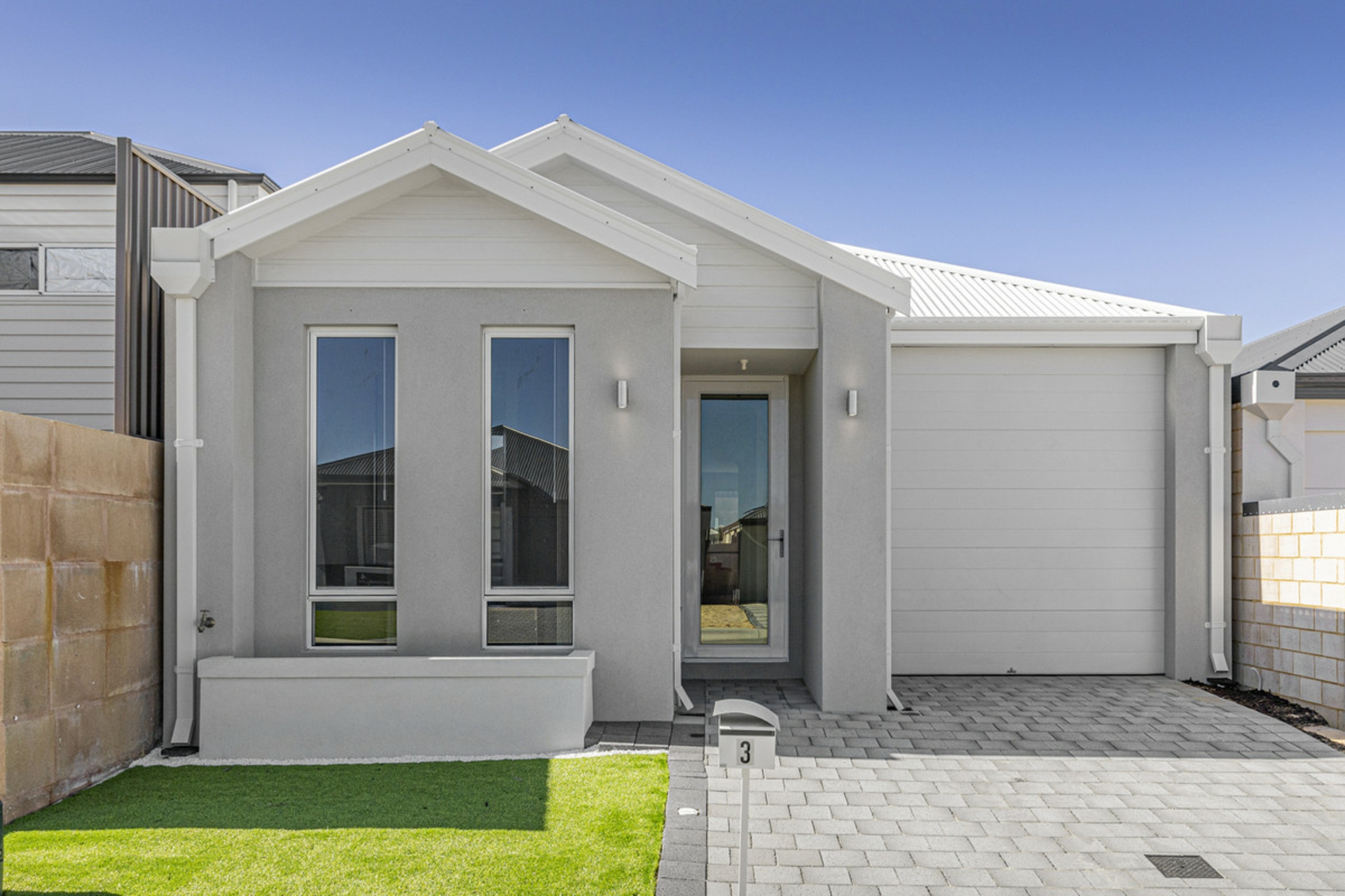 3 Macdonnell Avenue — photo from LJ Hooker Joondalup