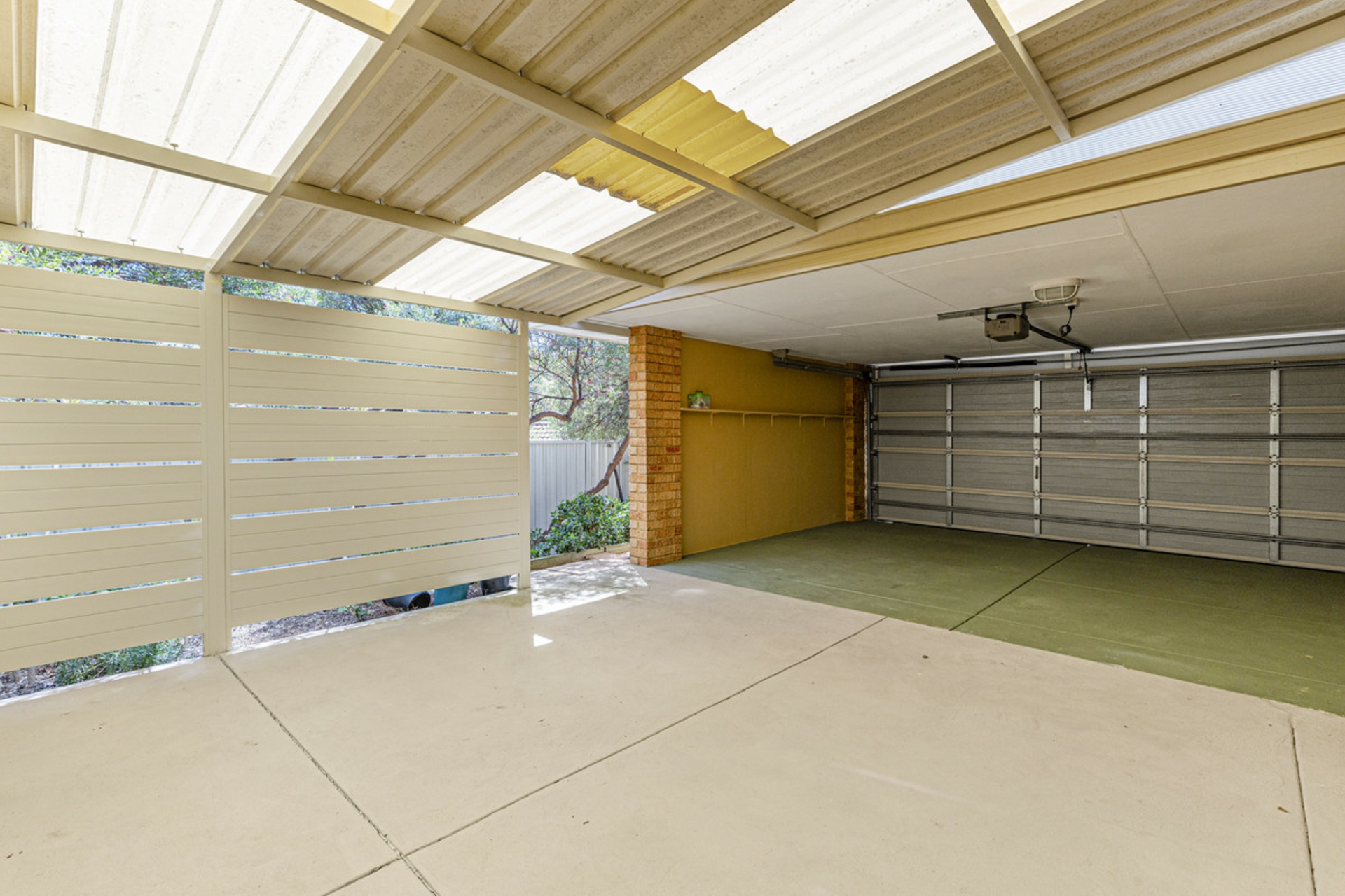 27 Quesnel Place — photo 7 of 17