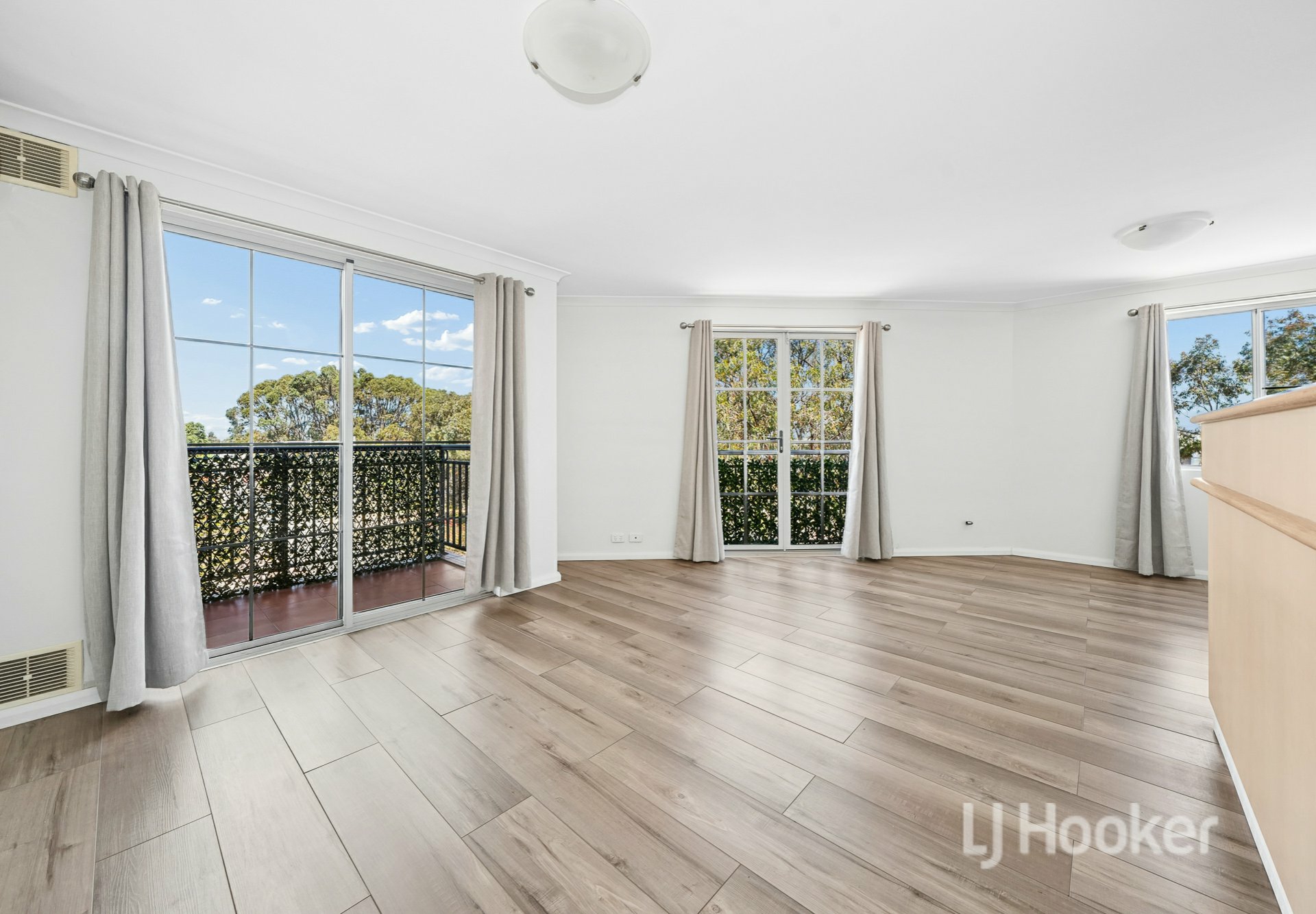 60/167 Grand Boulevard — photo from LJ Hooker Joondalup