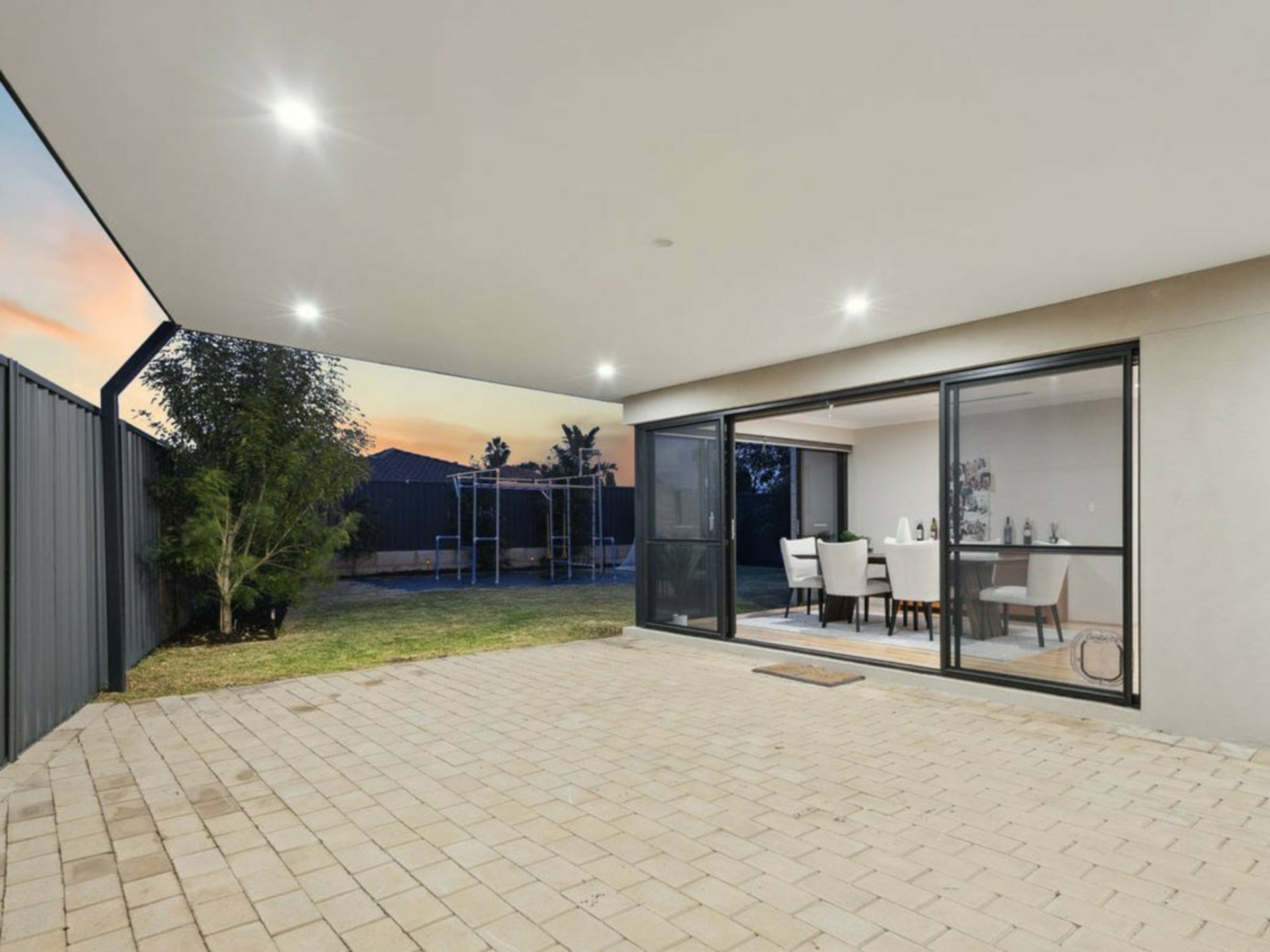 7 Bonneville Way — photo 13 of 14
