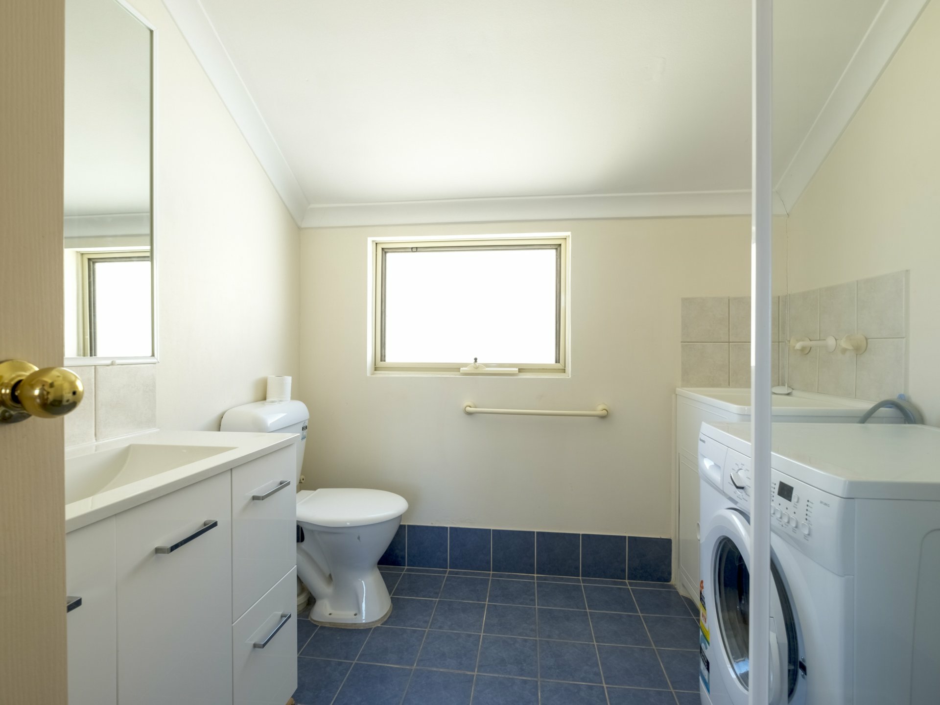45A Nottinghill Street — photo 4 of 4