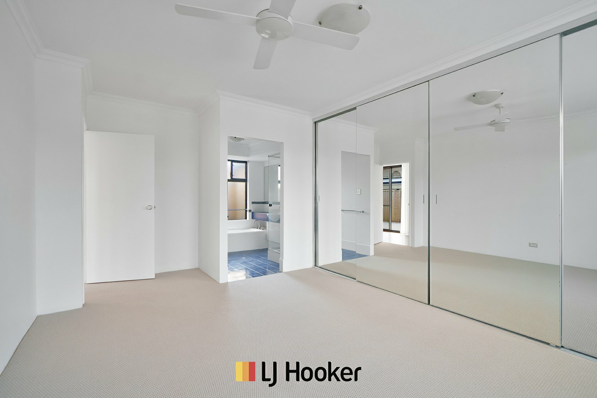 18 Admiralty Road — photo 15 of 18