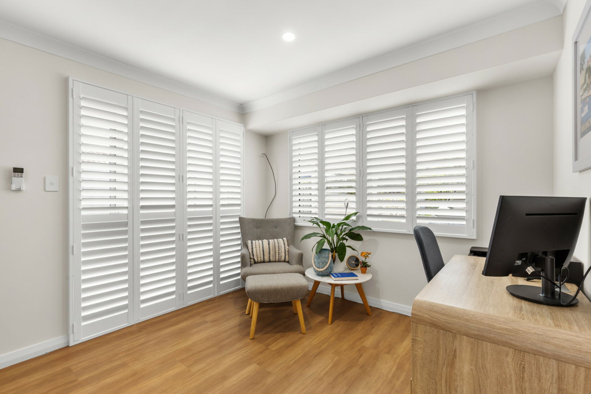 8 Johnson Crescent — photo 10 of 23