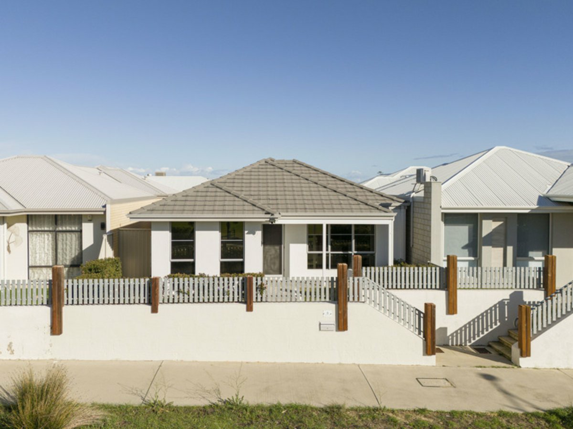8 Forestay Turn — photo from LJ Hooker Joondalup