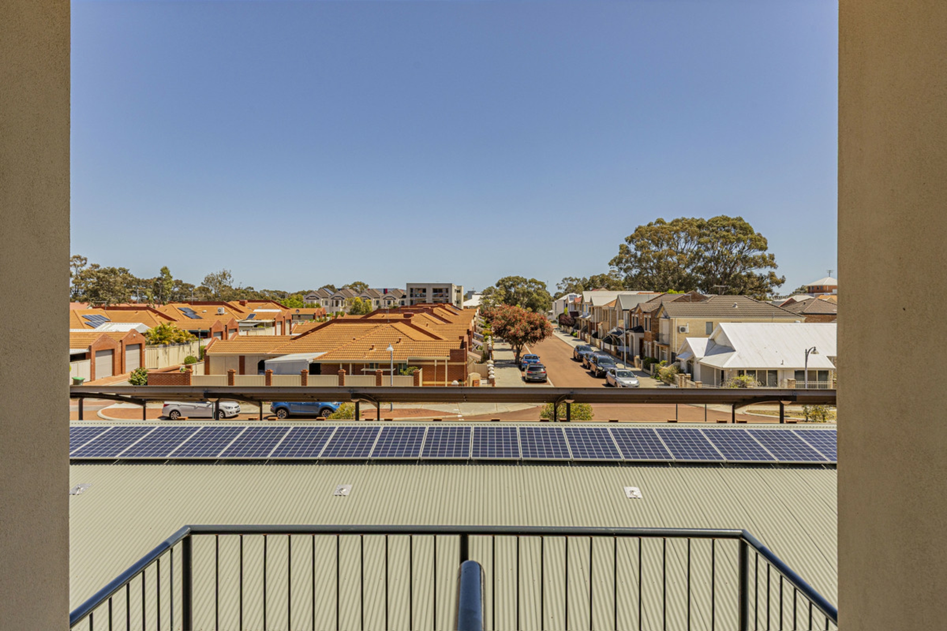 28/18 Kingsbury Road — photo 18 of 19